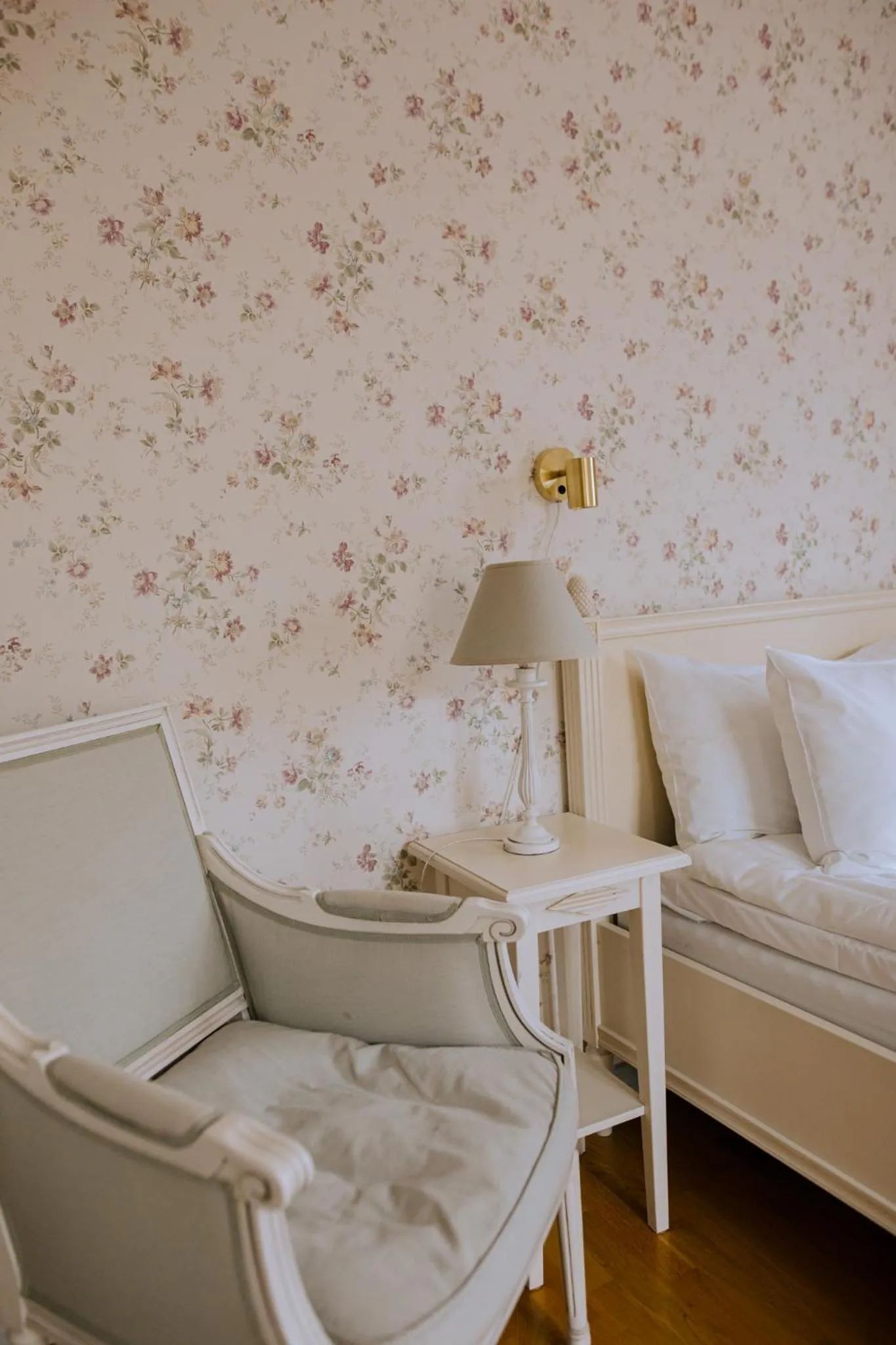 Bed in Hilma Winblads Bed & Breakfast