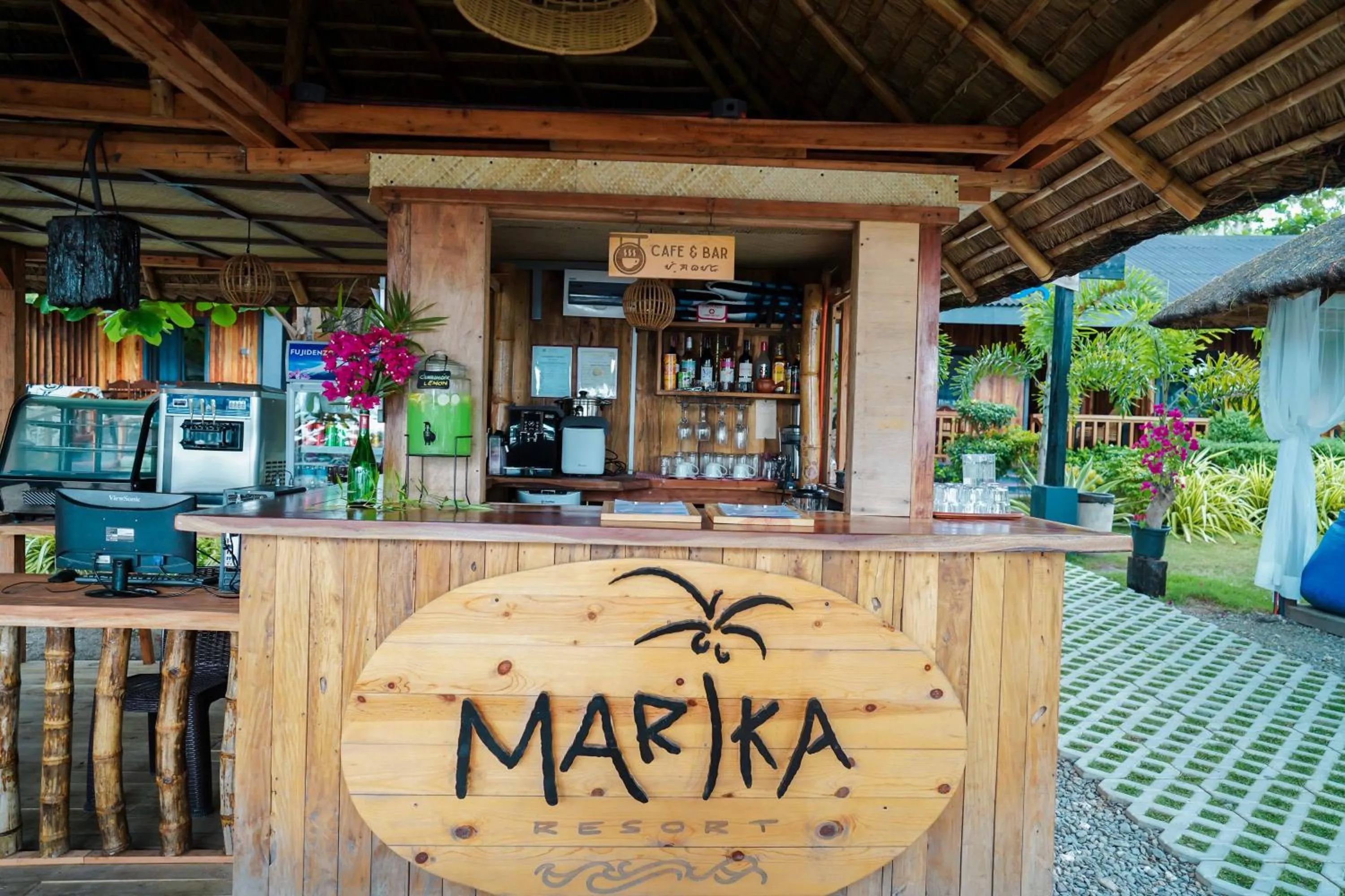 Lounge or bar in Marika Resort