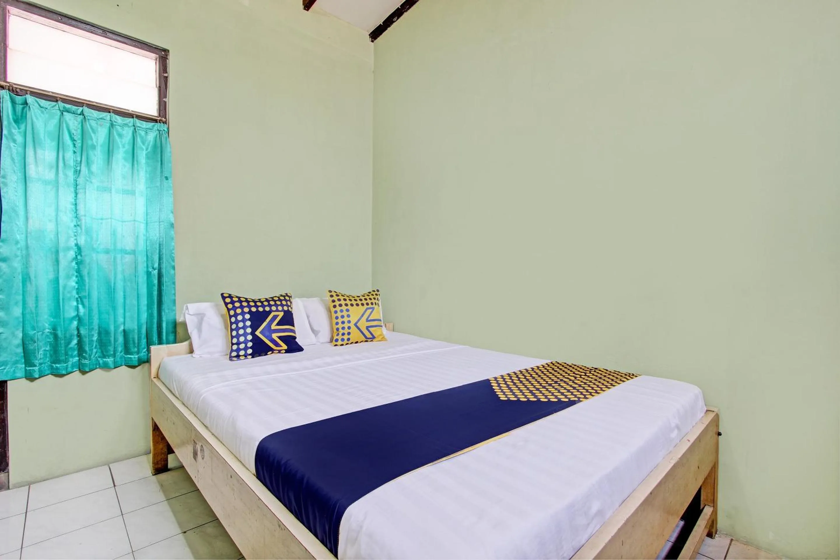 Bedroom, Bed in Hotel O Jaya Kusuma