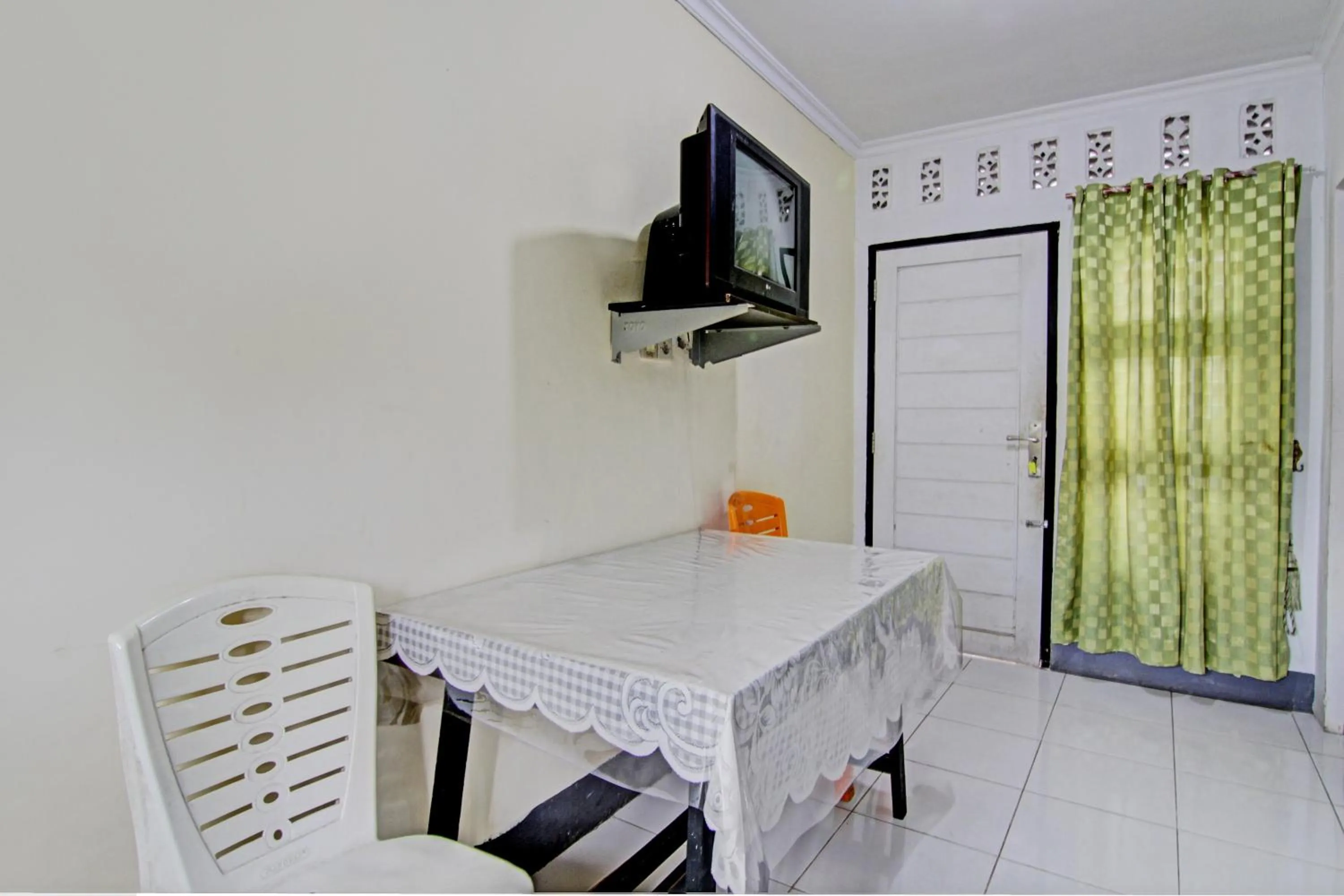 Lobby or reception in Hotel O Penginapan Budi SyariahNearTaman Amaryllis Pekanbaru