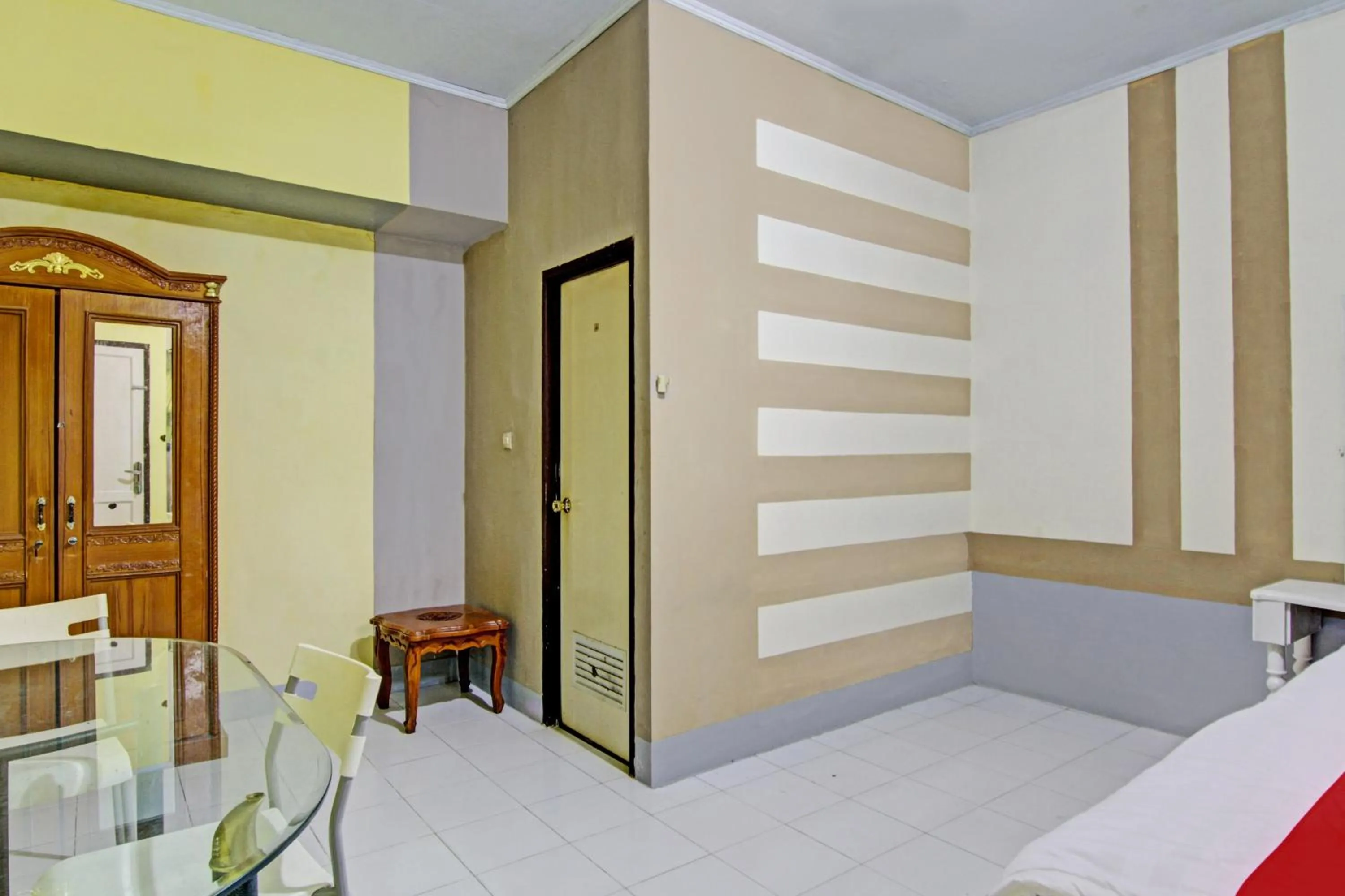 Bedroom, Bed in Hotel O Penginapan Budi SyariahNearTaman Amaryllis Pekanbaru