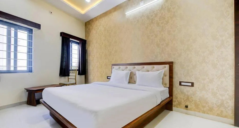 Bedroom, Bed in Hotel Sun Palace