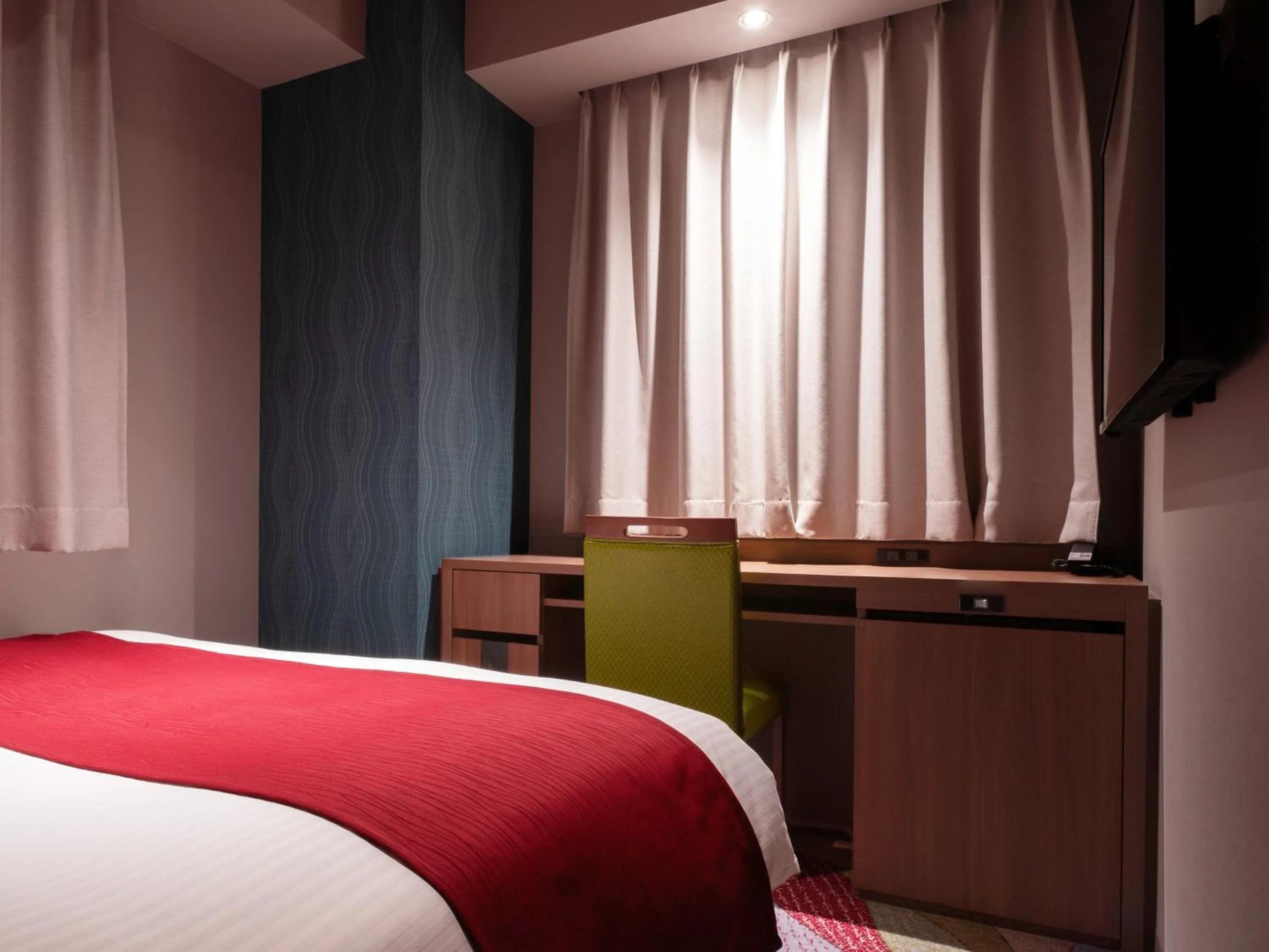 Bed in the b sapporo