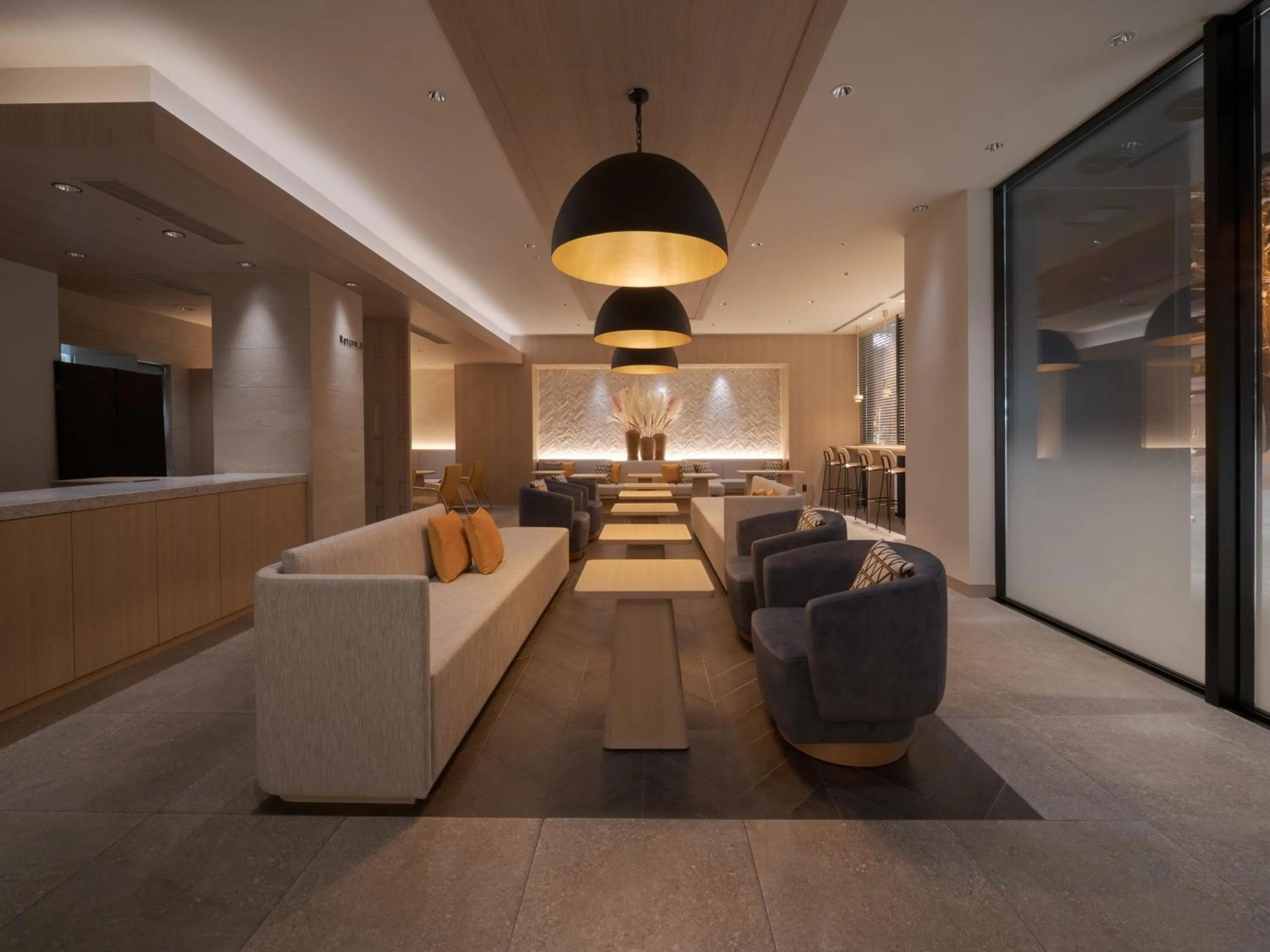 Restaurant/places to eat in the b sapporo