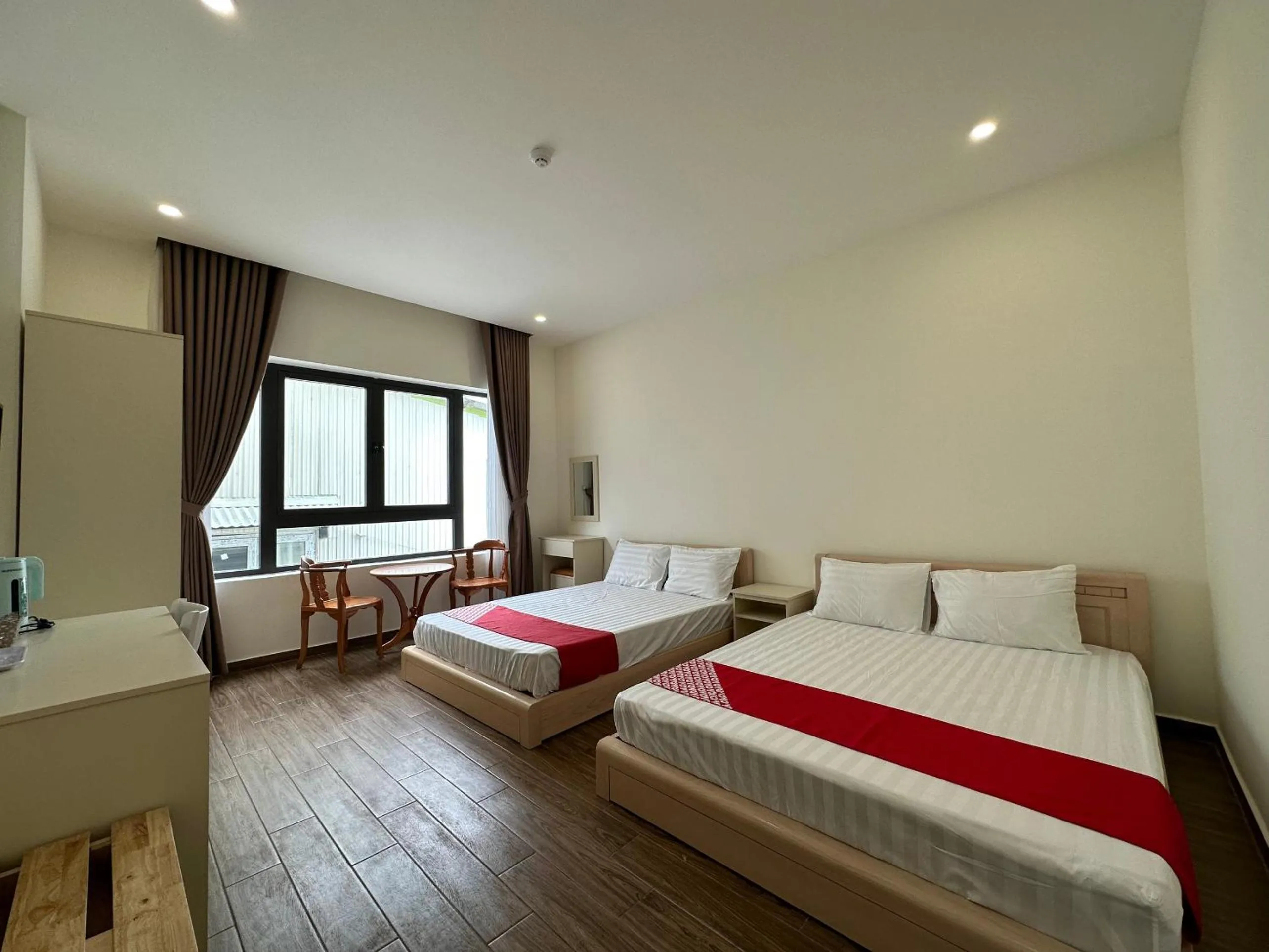 Bedroom, Bed in Capital O 1208 Phong Van Villa