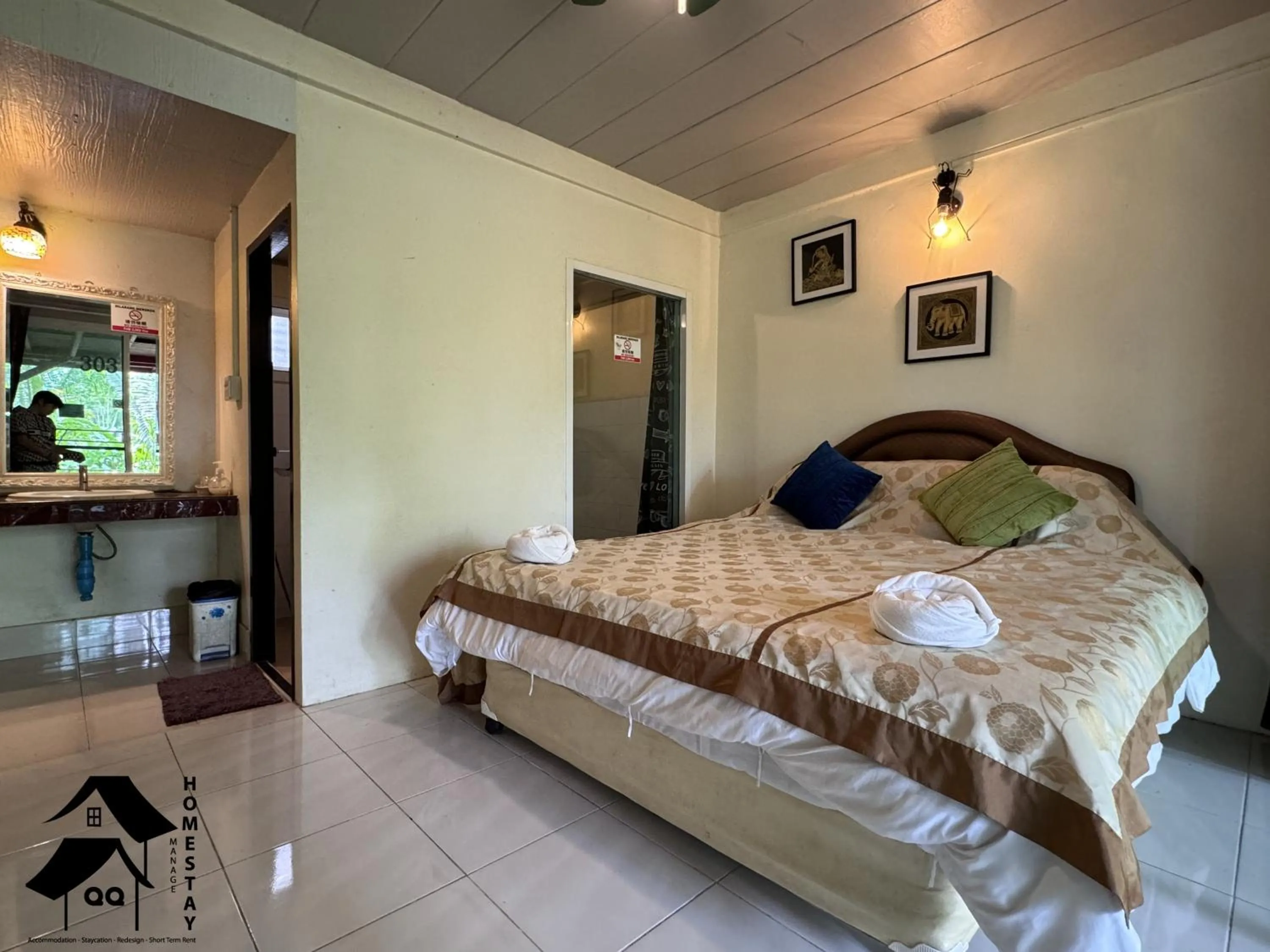 Bed in Happy Garden Resort Betong