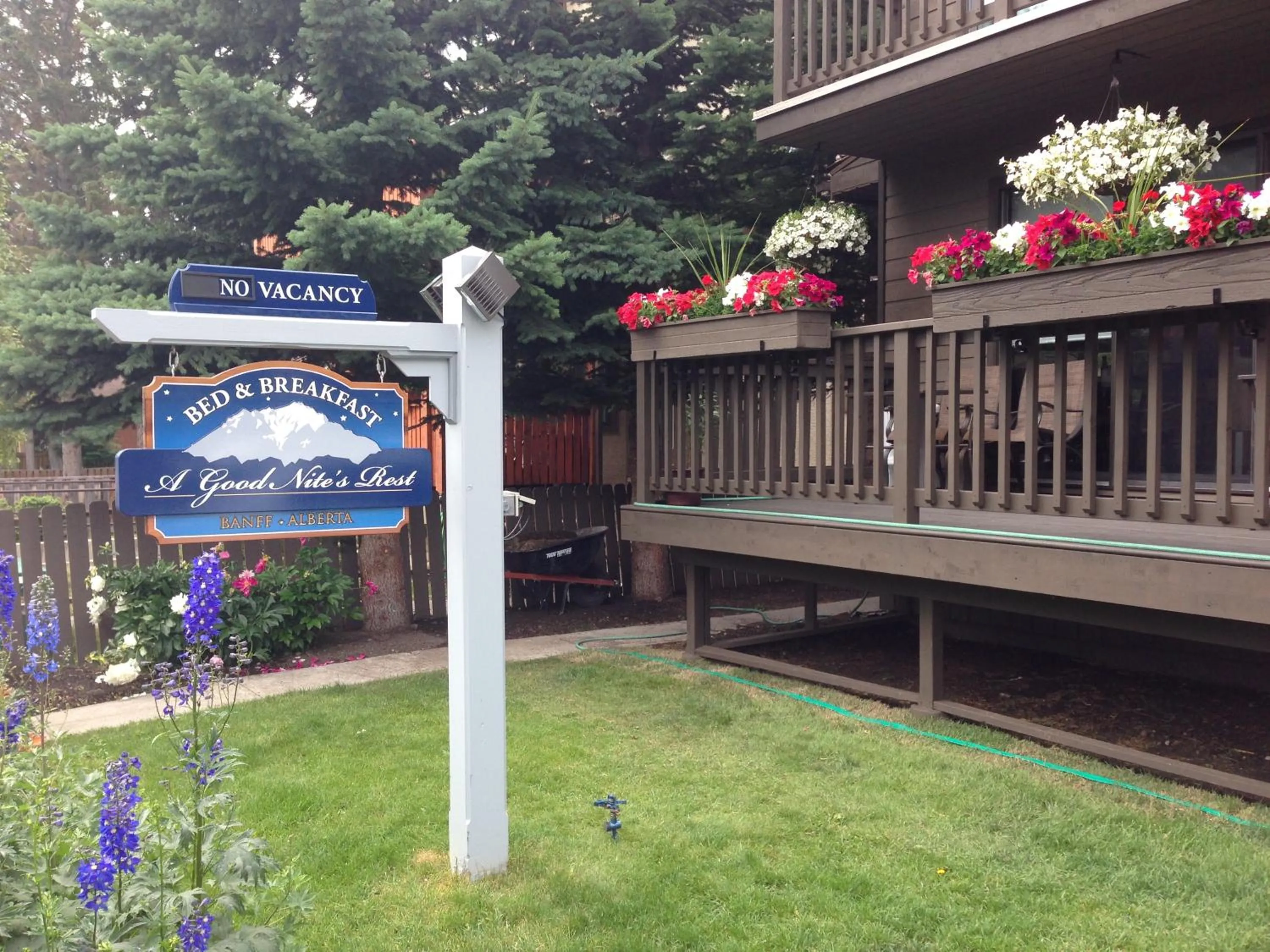 Facade/entrance in A Good Nite's Rest Bed and Breakfast
