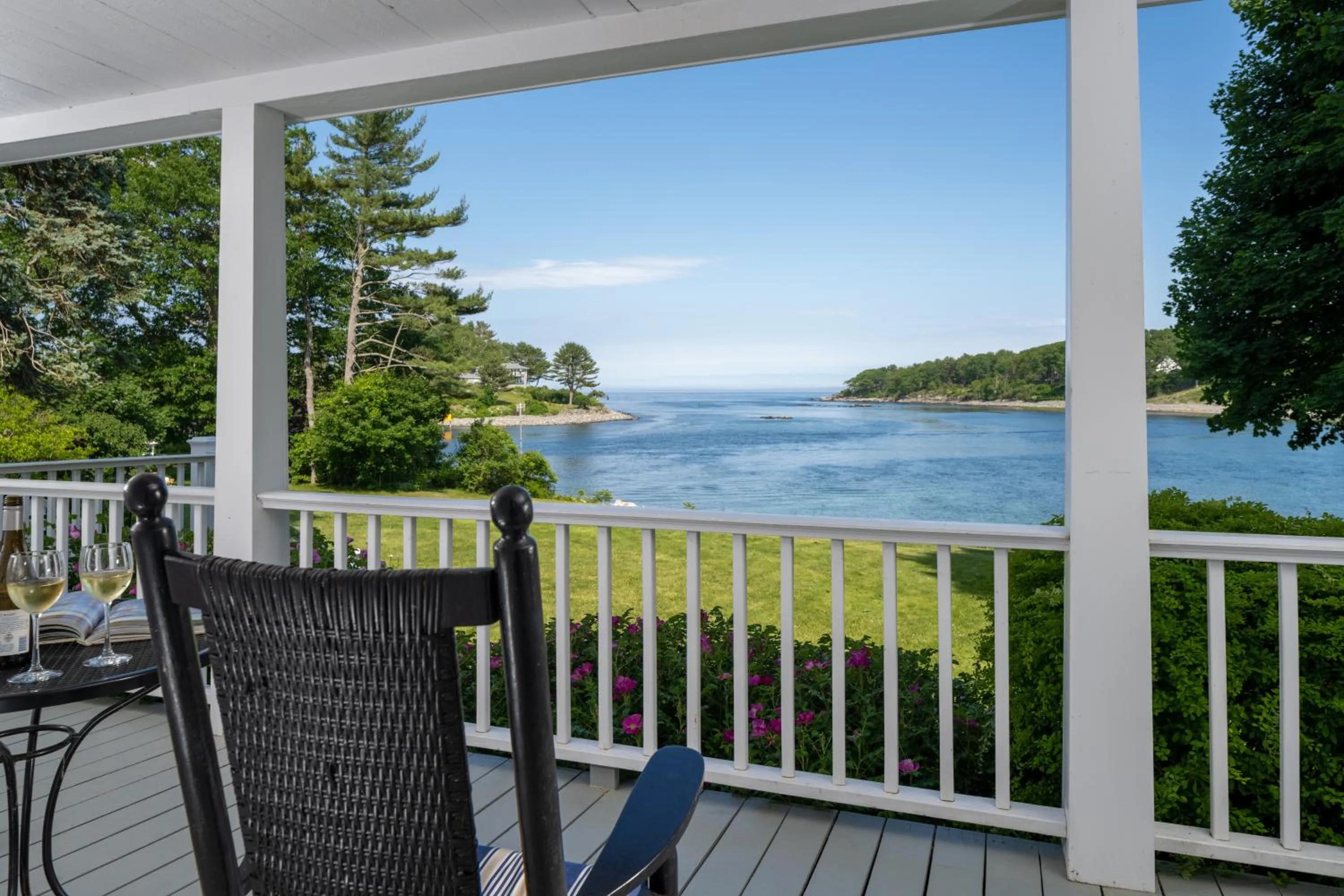 Dockside Guest Quarters