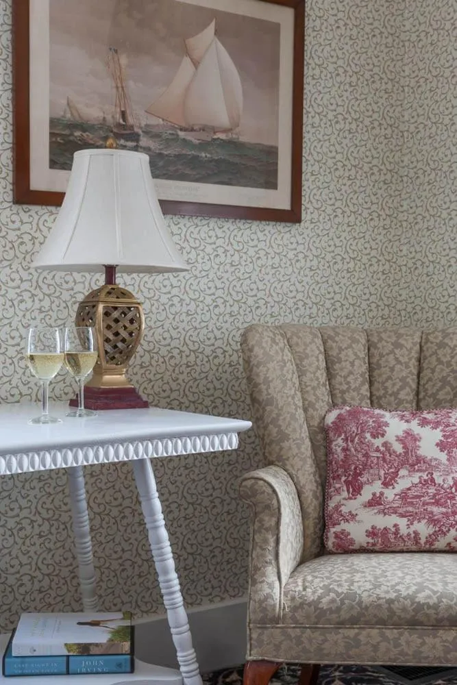 Bedroom in Dockside Guest Quarters