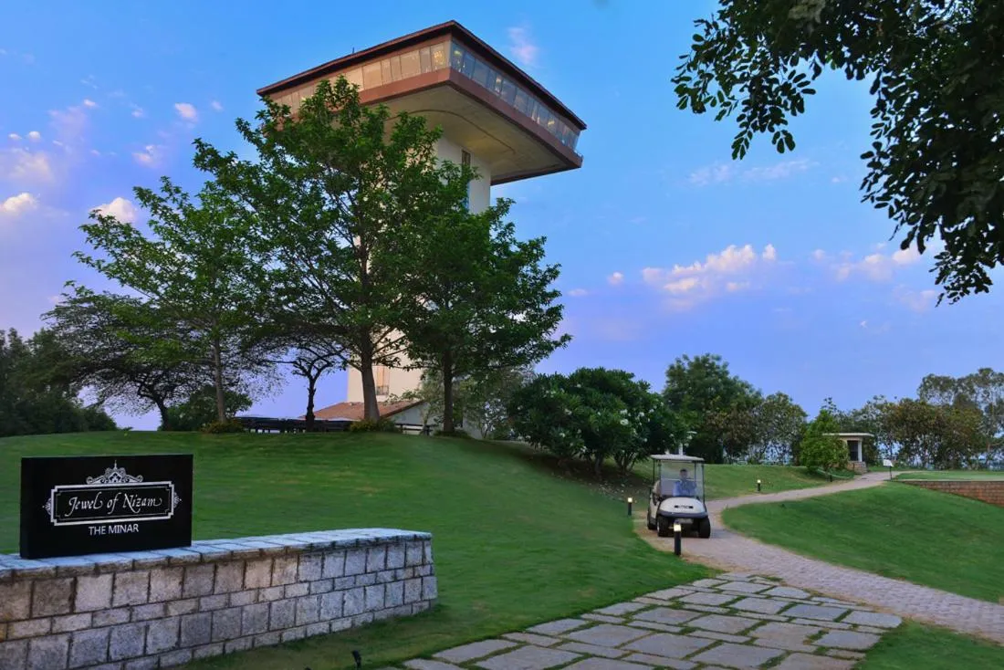 Restaurant/places to eat in The Golkonda Resort and Spa