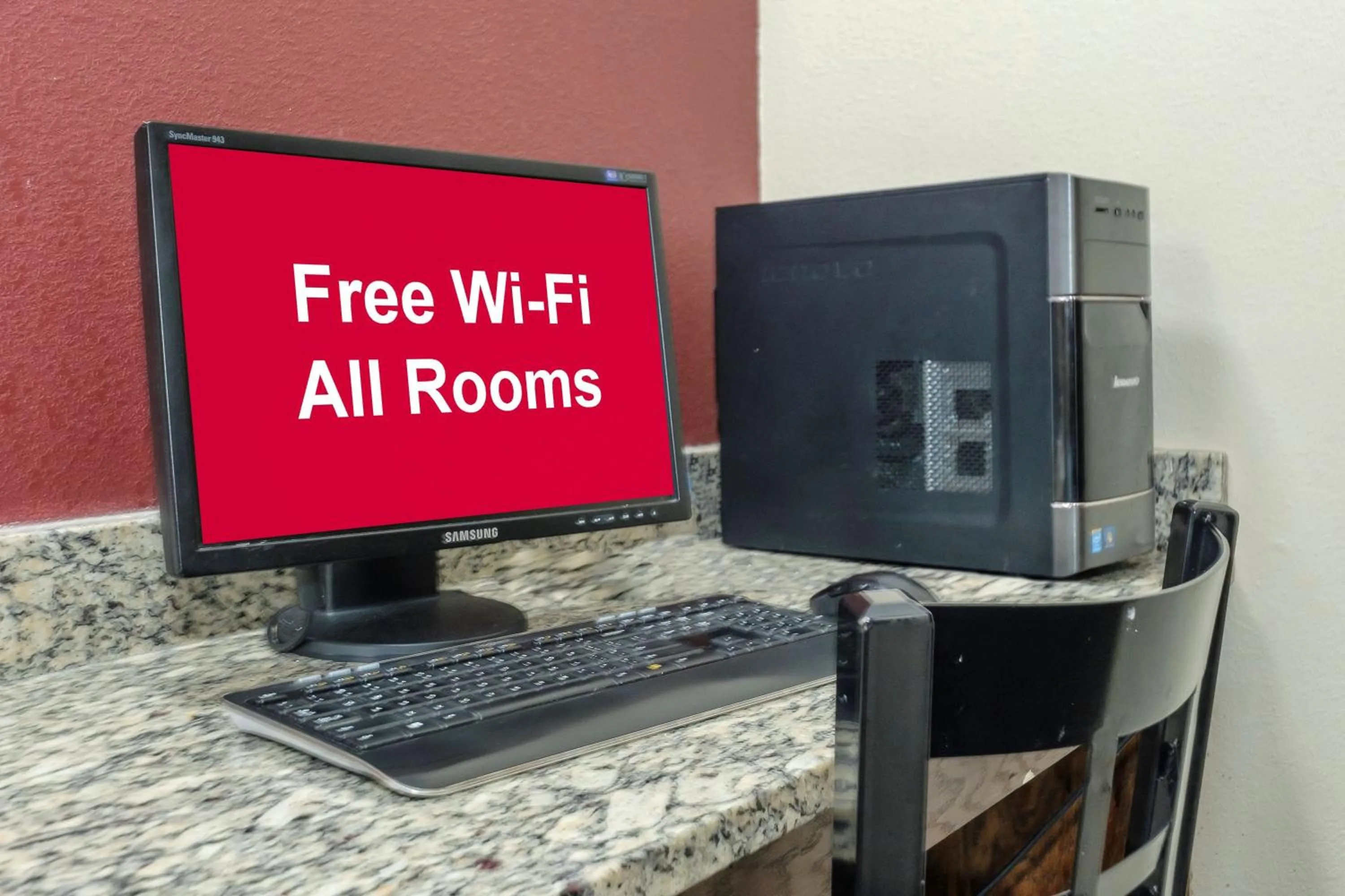 Business facilities in Red Roof Inn PLUS+ Huntsville