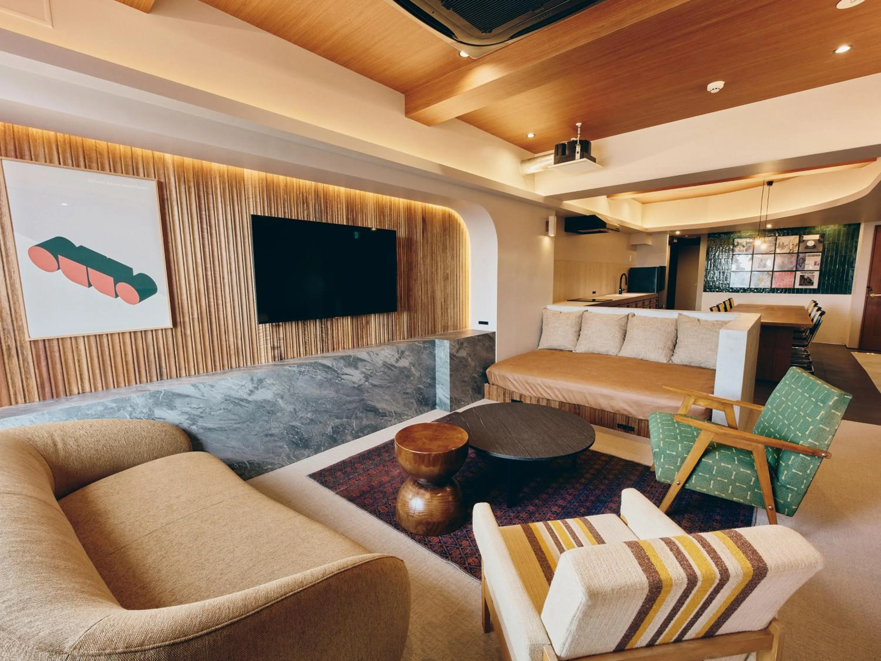 TV and multimedia in illi Com Shimokitazawa