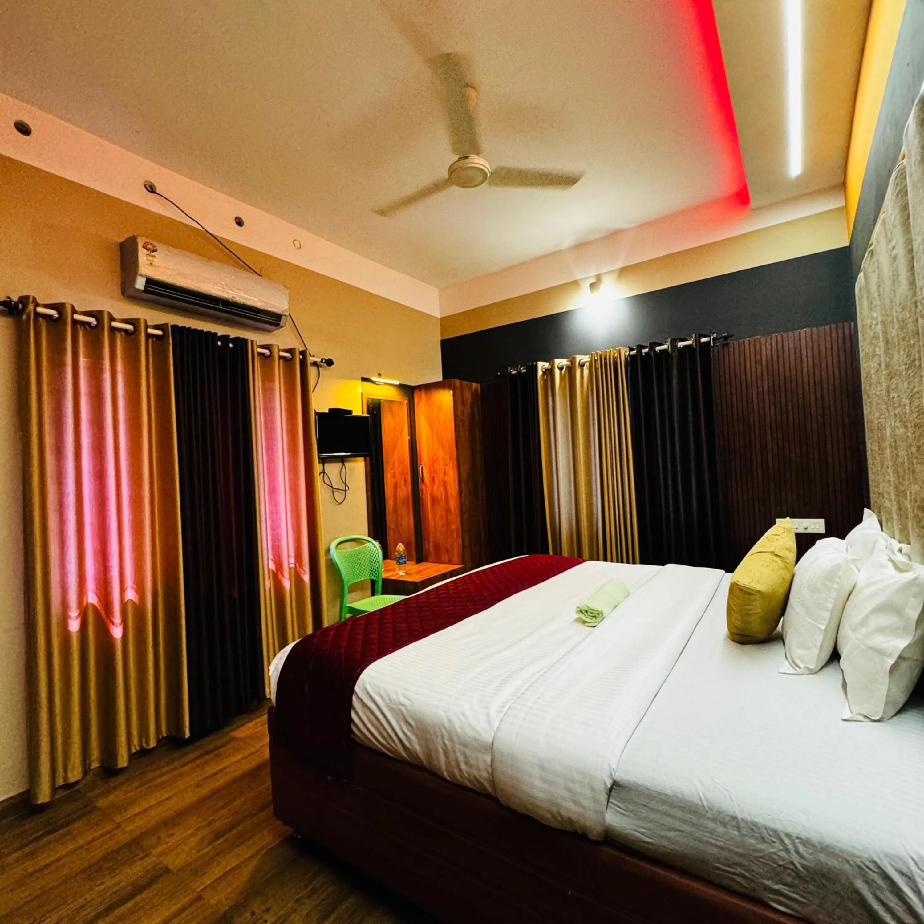 Bed in RAGAM RESORT