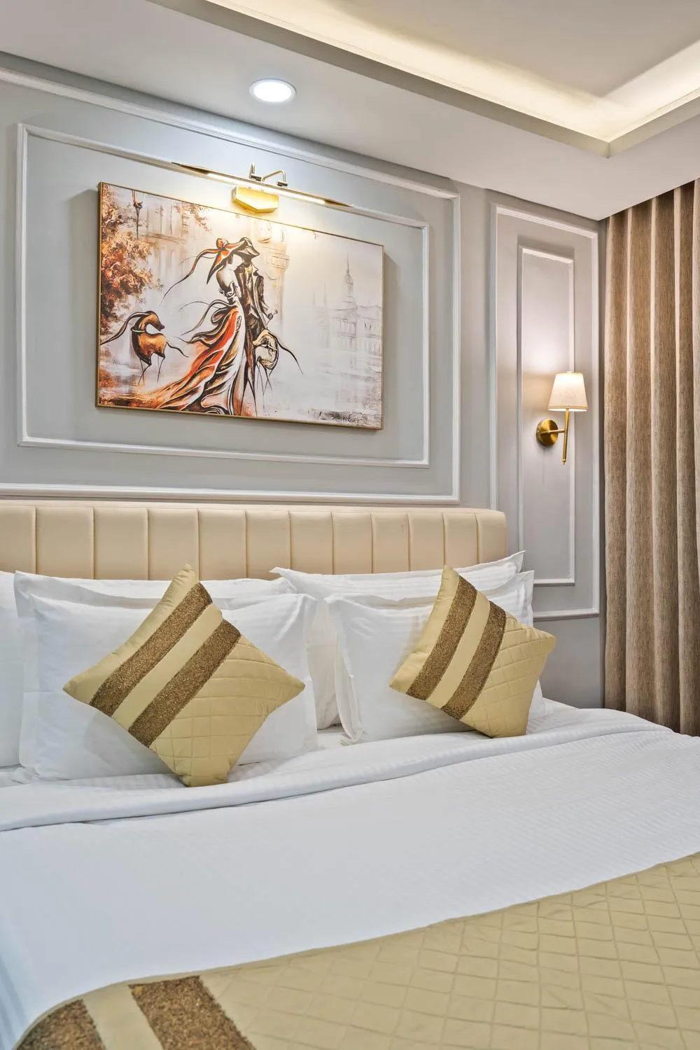 Bed in Yello! Stays ITP