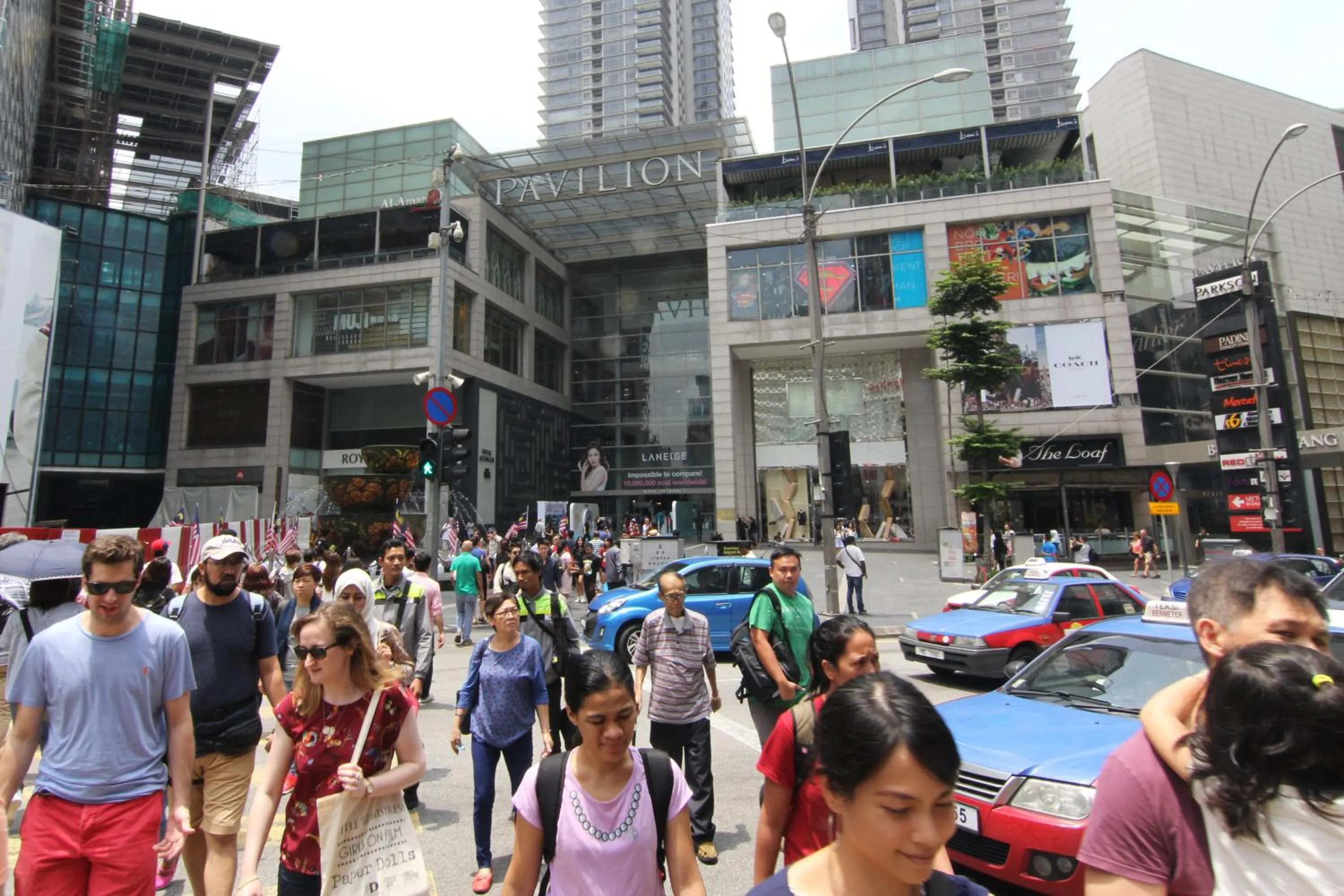 Restaurant/places to eat in Gold3 Boutique Hotel