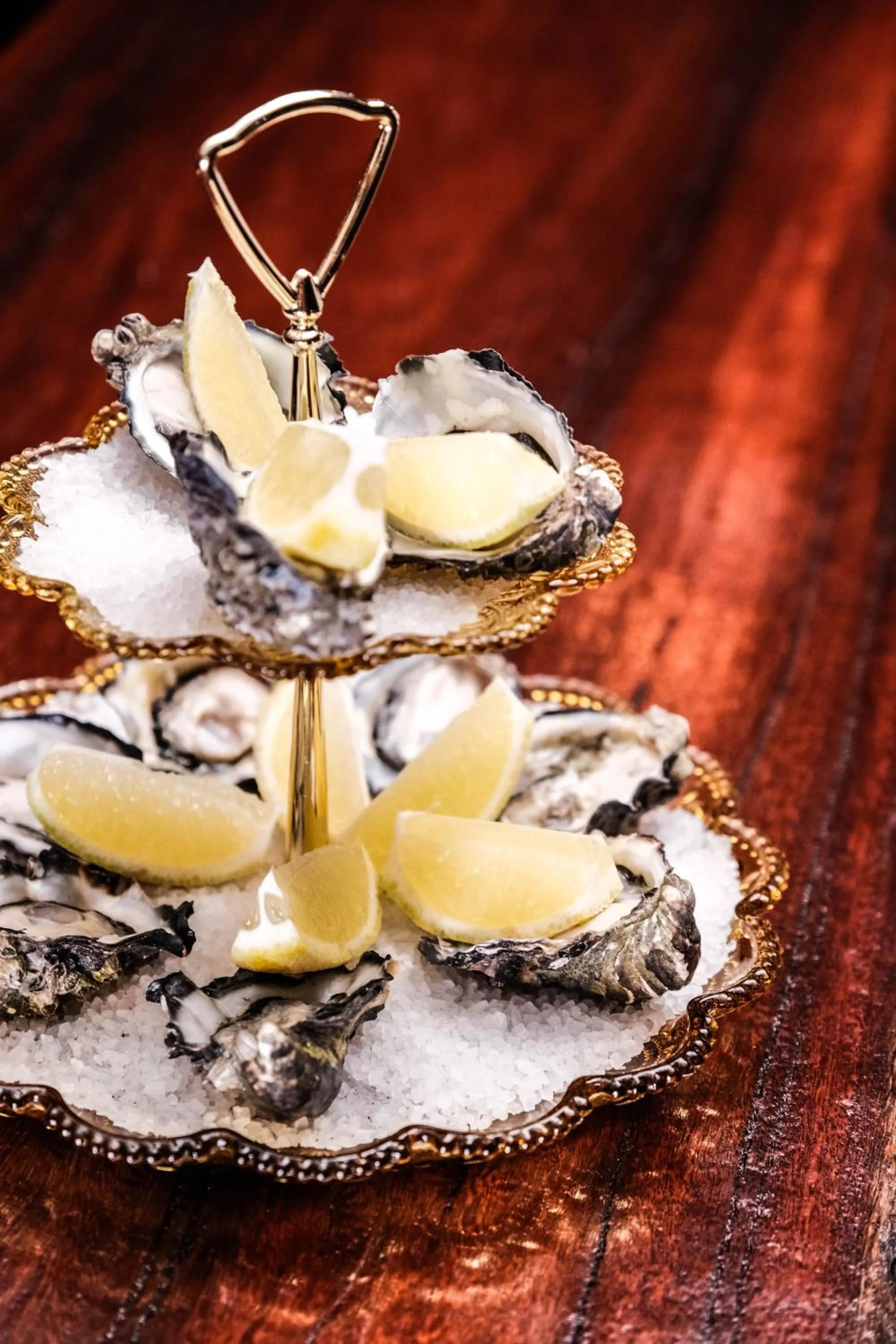 Restaurant/places to eat in The Mayfair Emerald