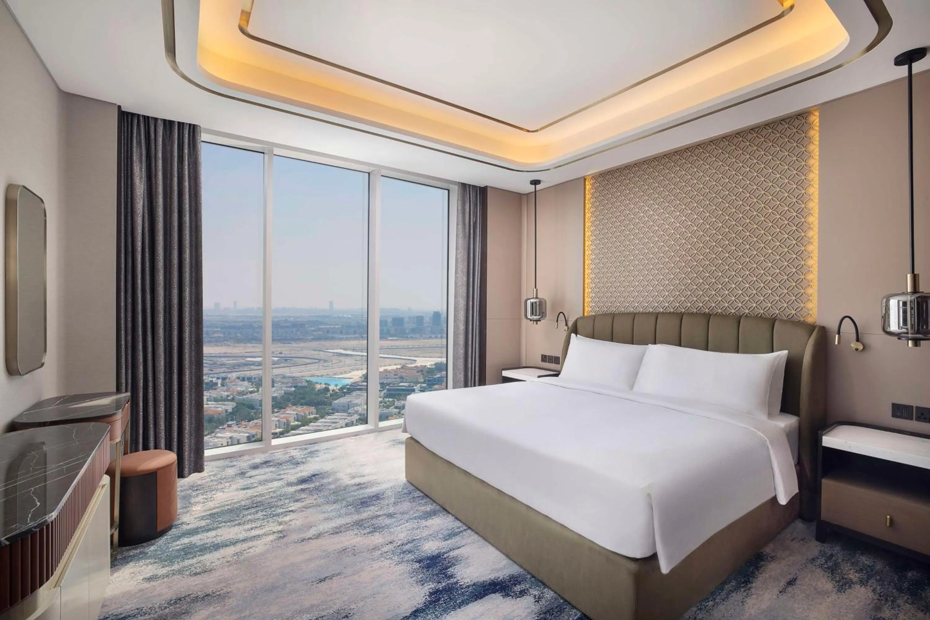 Bed in Embassy Suites By Hilton Dubai Business Bay
