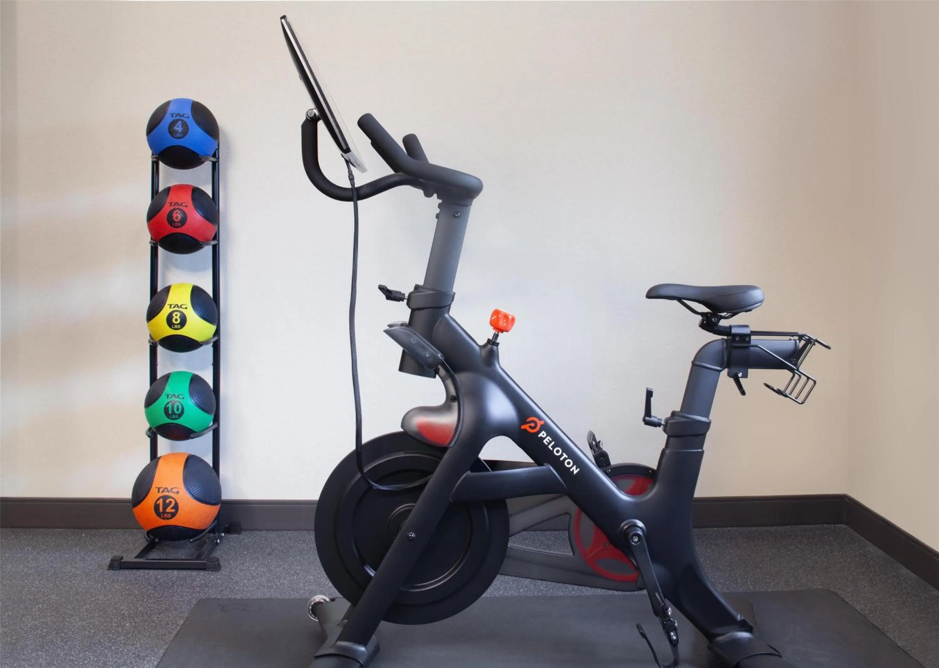 Fitness centre/facilities in Home2 Suites By Hilton Jackson