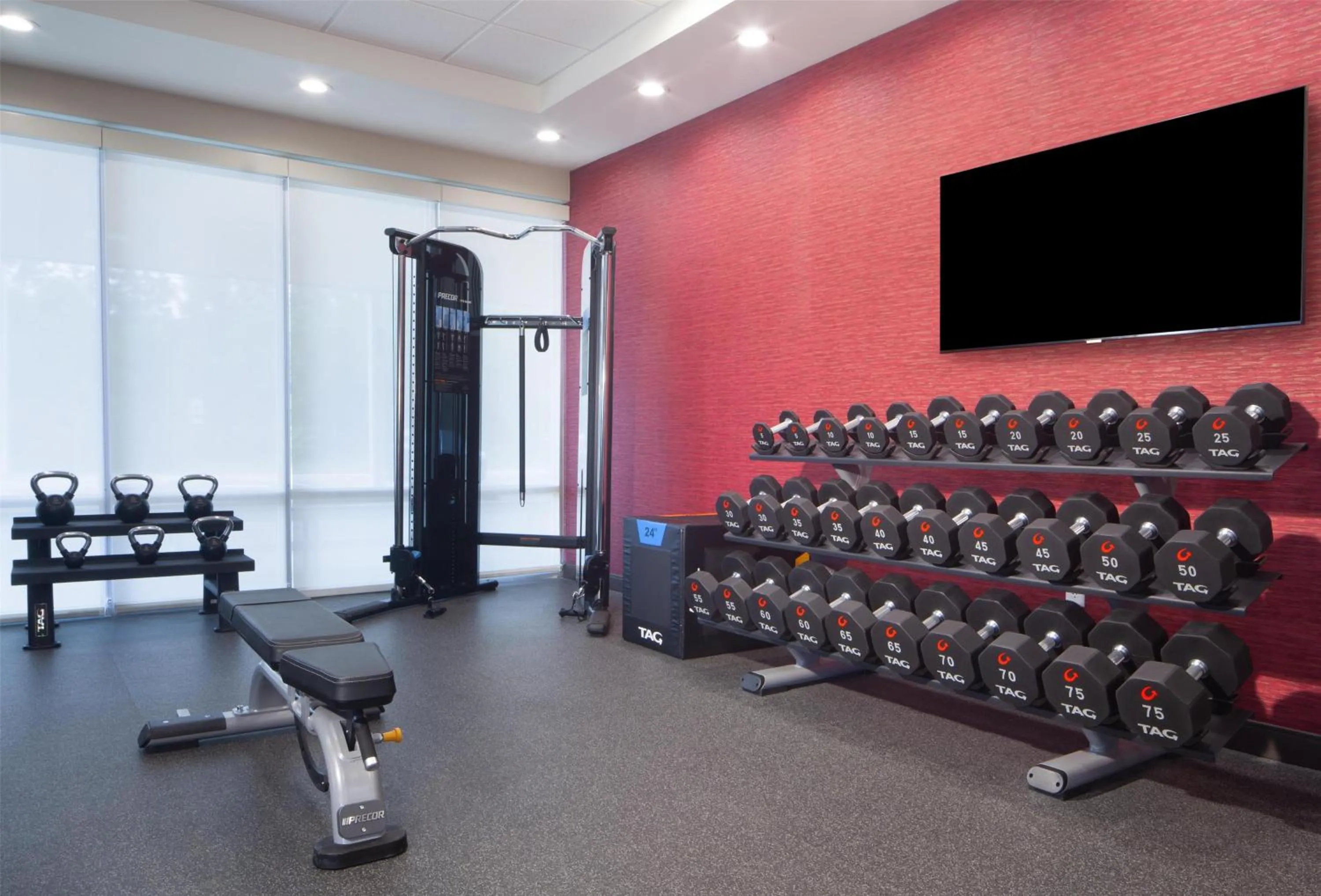 Fitness centre/facilities in Home2 Suites By Hilton Jackson