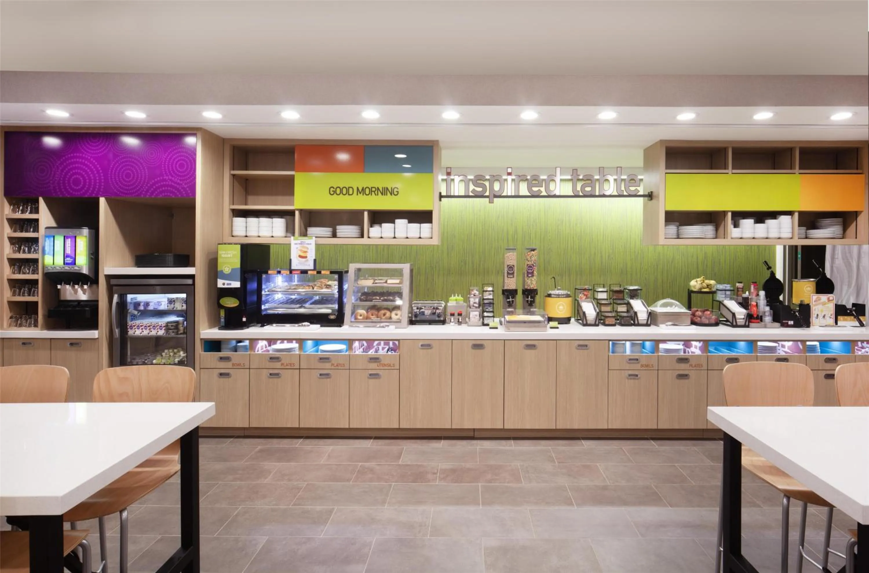 Breakfast in Home2 Suites By Hilton Jackson