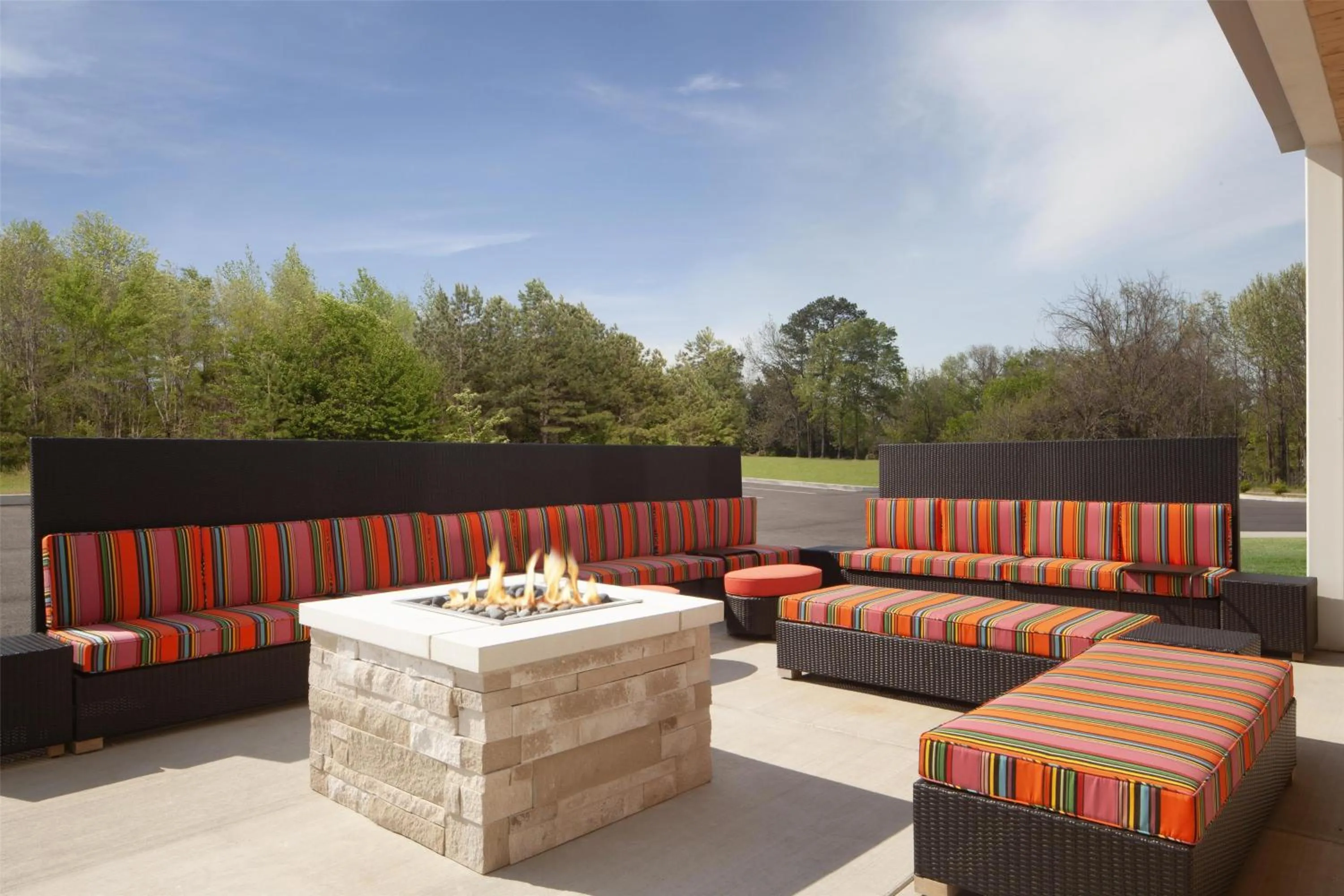 Patio in Home2 Suites By Hilton Jackson