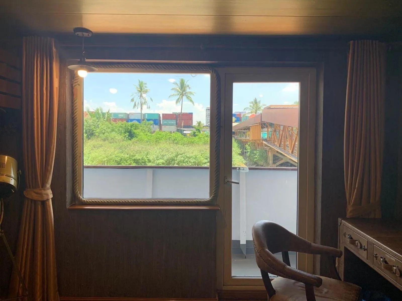 City view in Vintage Luxury Yacht Hotel