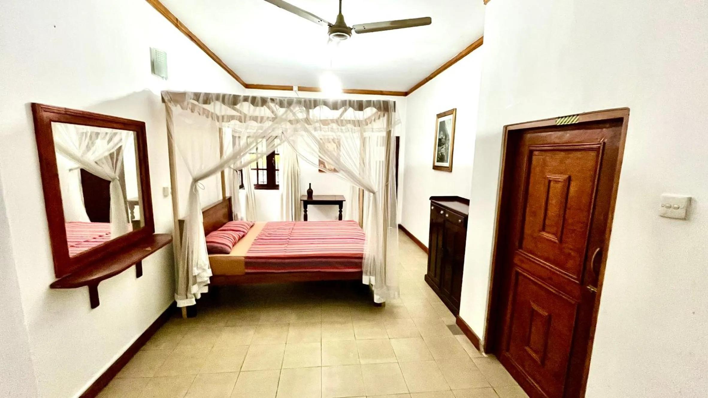 Deluxe Double Room with Balcony in Pearl House