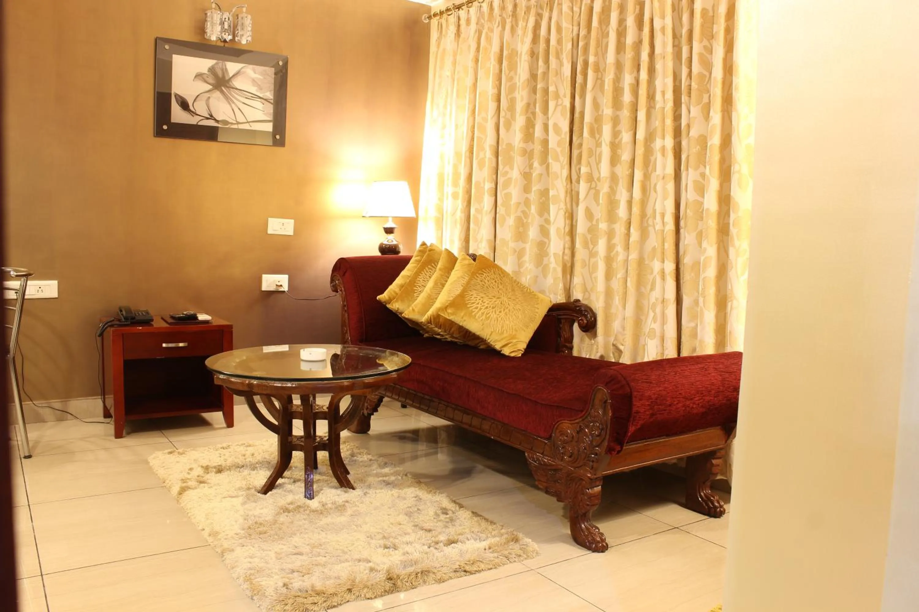 Living room in Hotel Gateway Grandeur