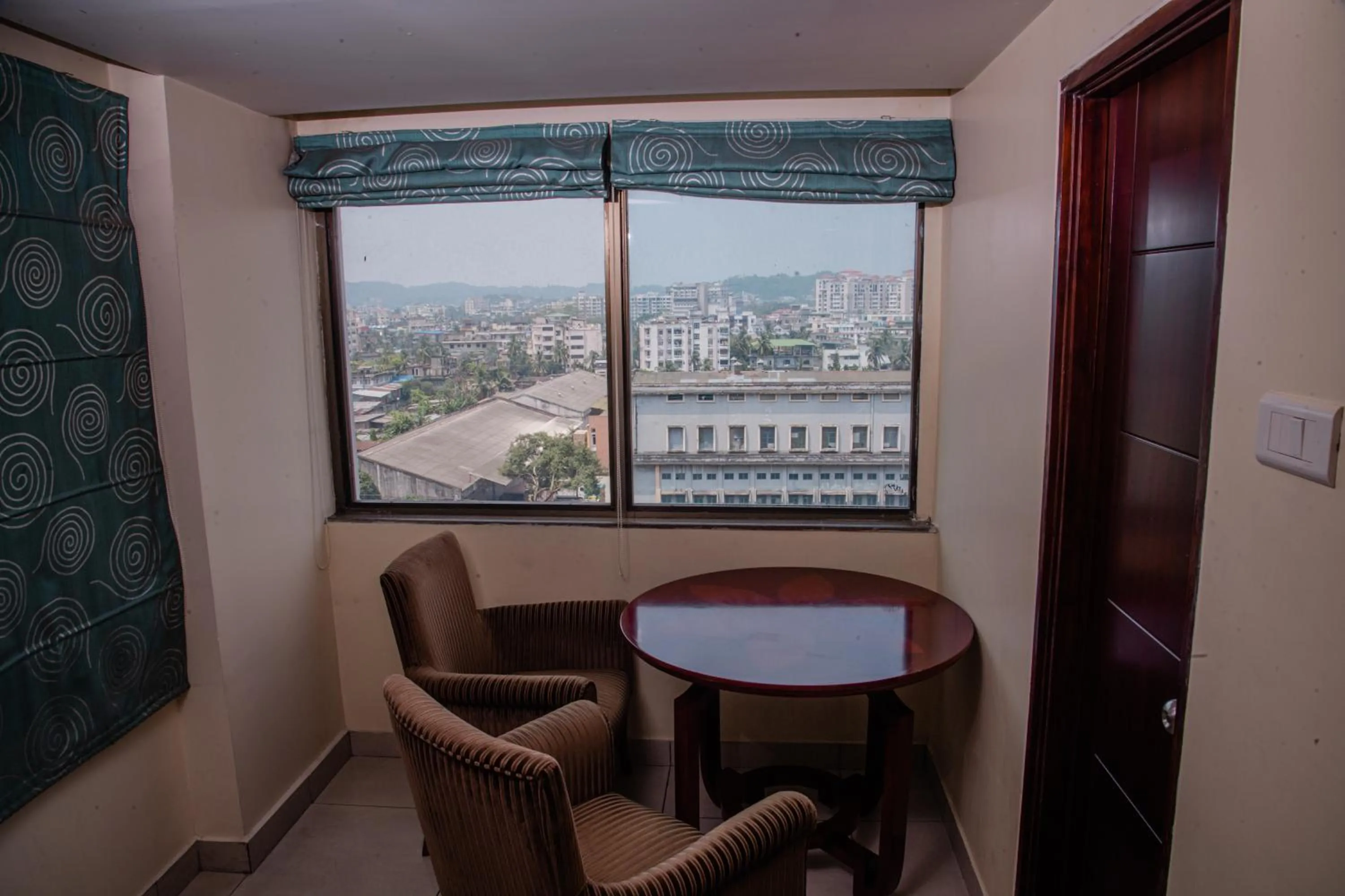 Hotel Gateway Grandeur