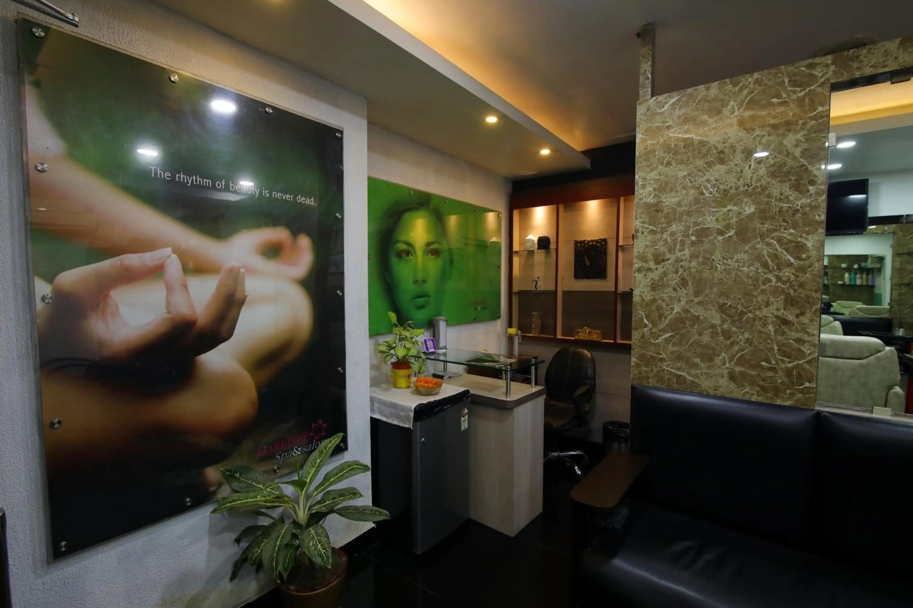 Hotel Gateway Grandeur