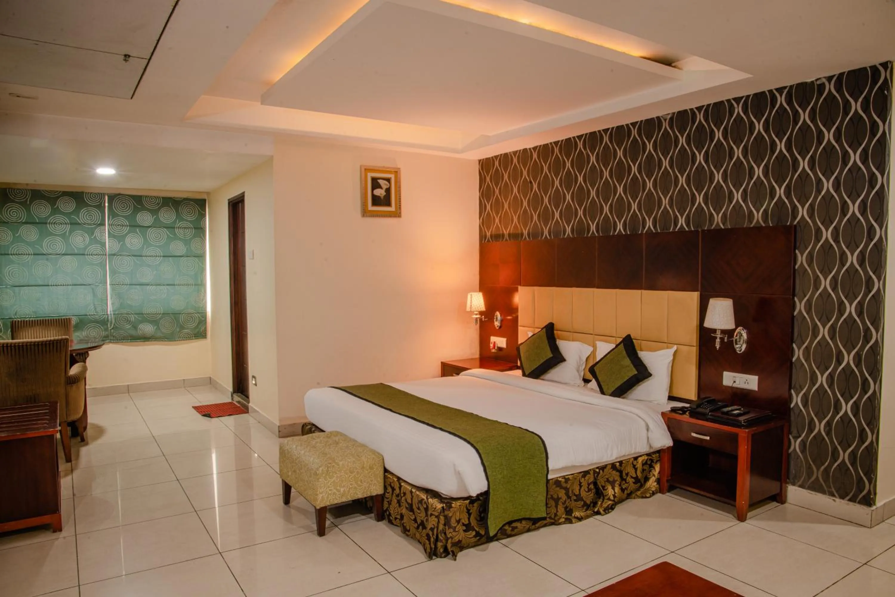 Bed in Hotel Gateway Grandeur