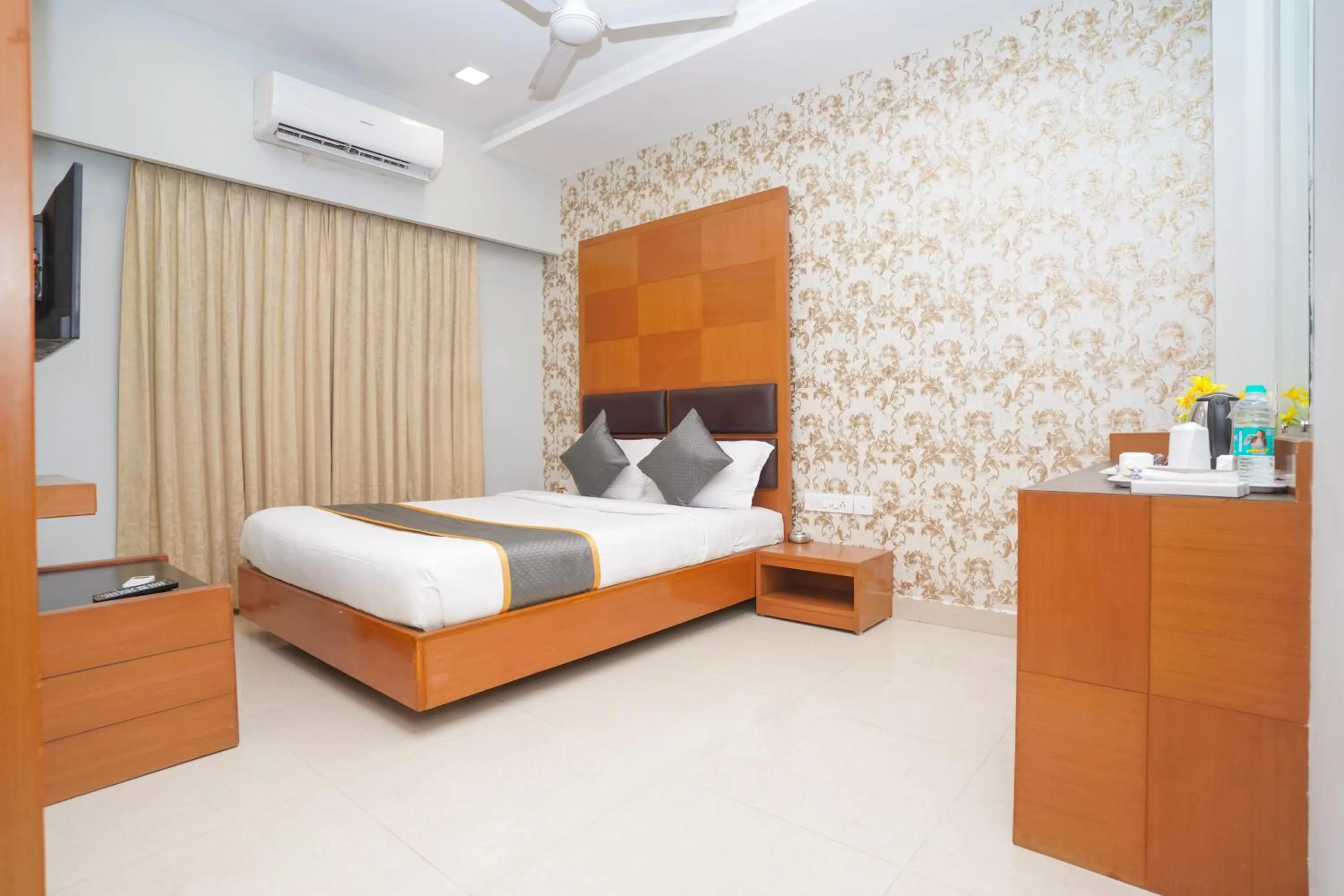 Bed in Hotel Zain Grande