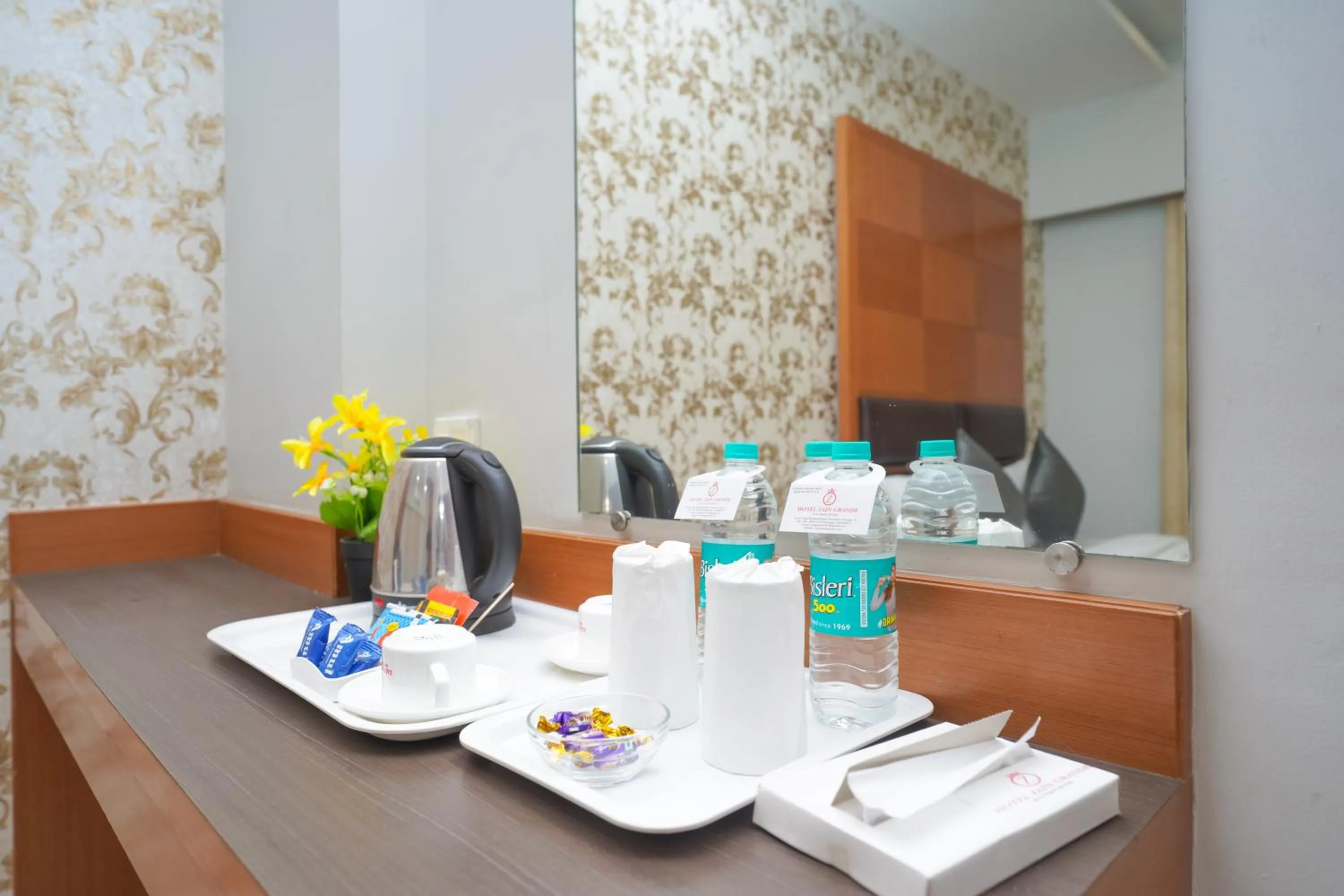Coffee/tea facilities in Hotel Zain Grande