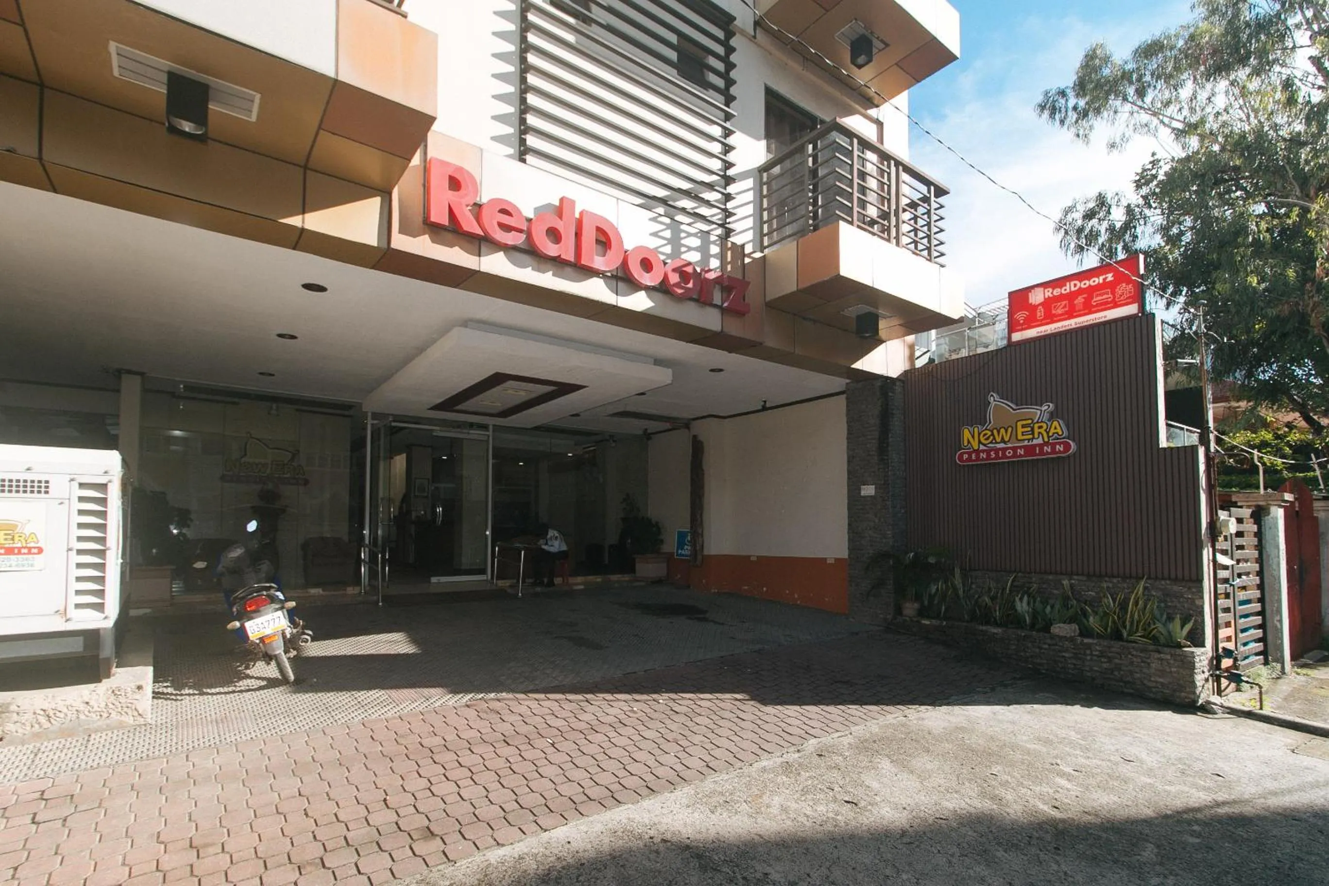 Property building in RedDoorz Plus New Era Budget Hotel Mabolo former RedDoorz near Landers Superstore Cebu City
