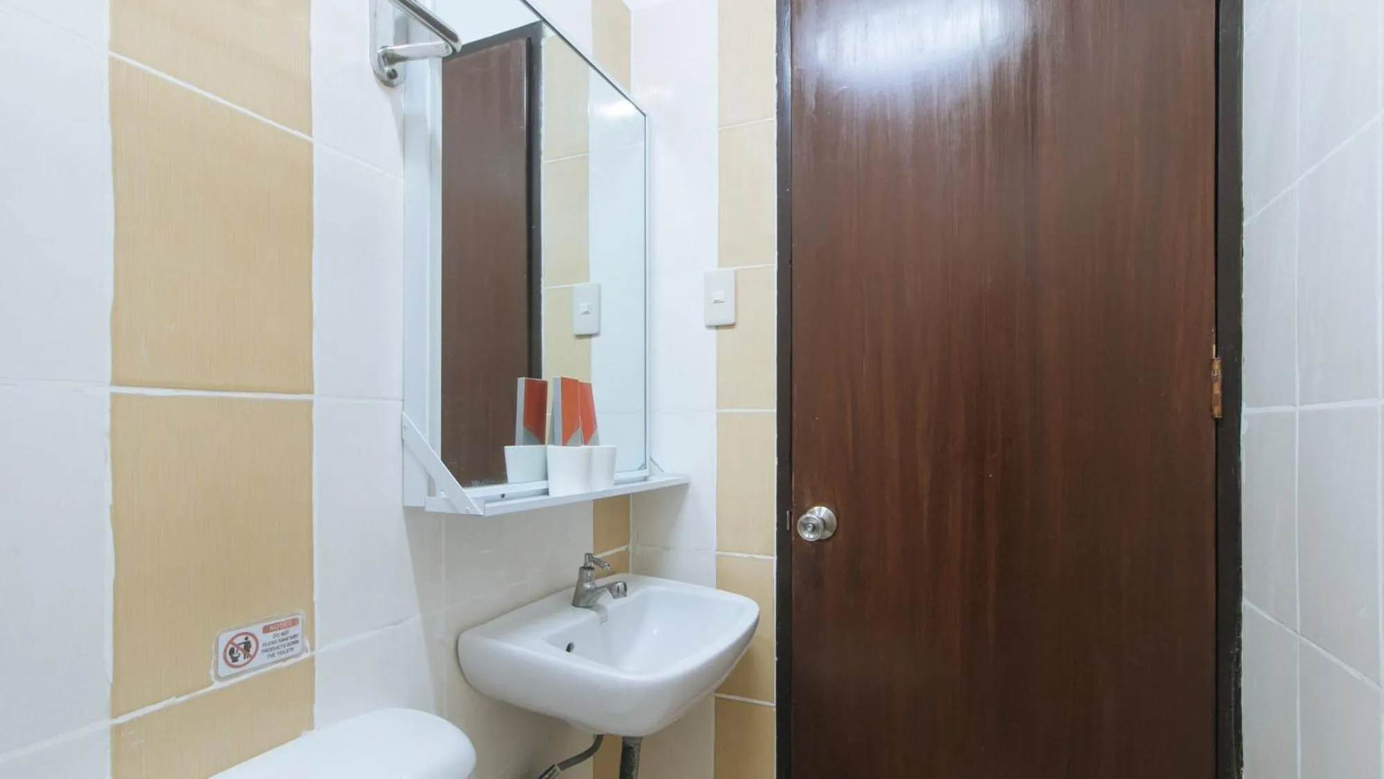 Bathroom in RedDoorz Plus New Era Budget Hotel Mabolo former RedDoorz near Landers Superstore Cebu City