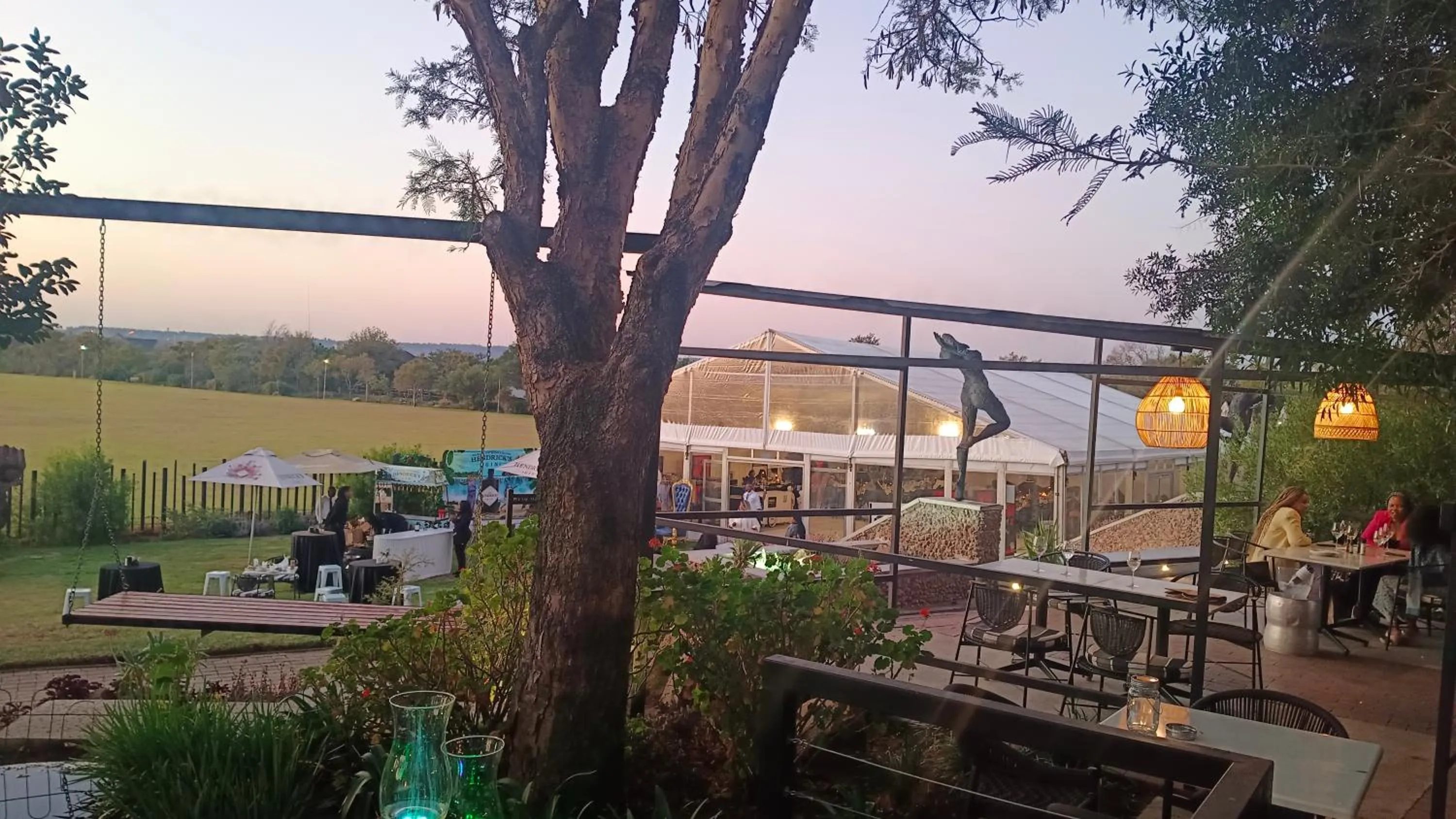 Riboville Boutique Hotel And Restaurant