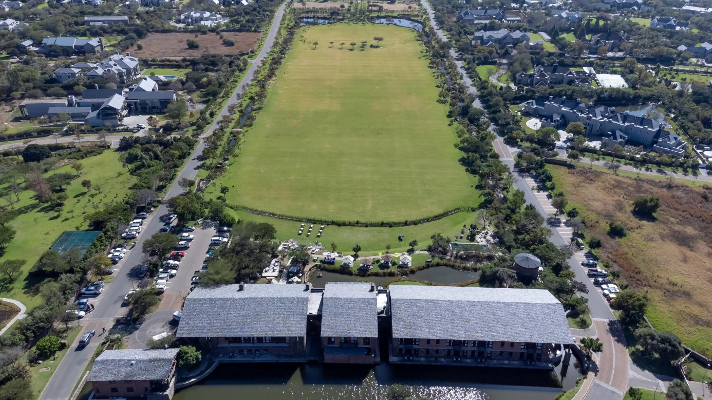 Riboville Boutique Hotel And Restaurant