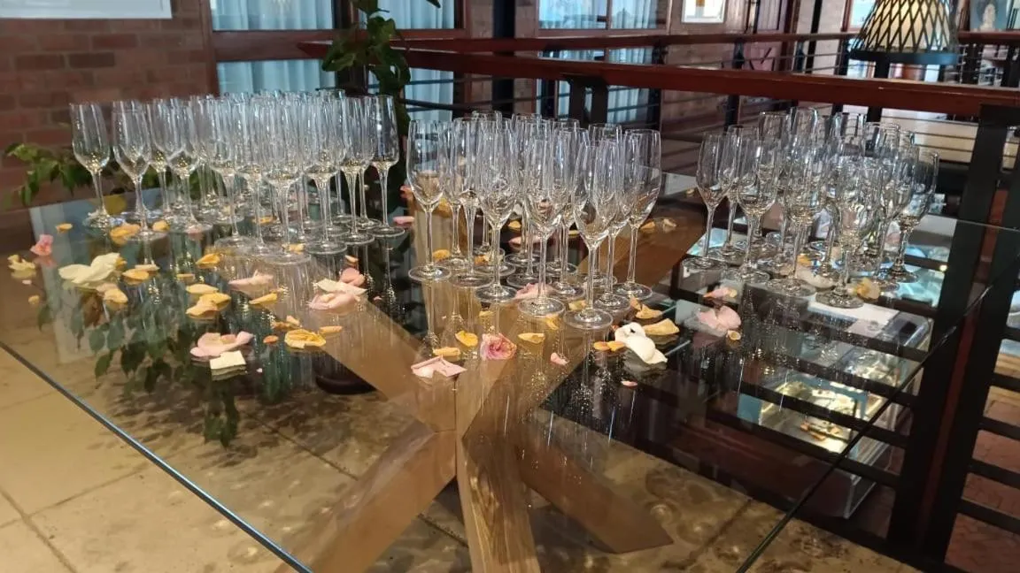 Riboville Boutique Hotel And Restaurant