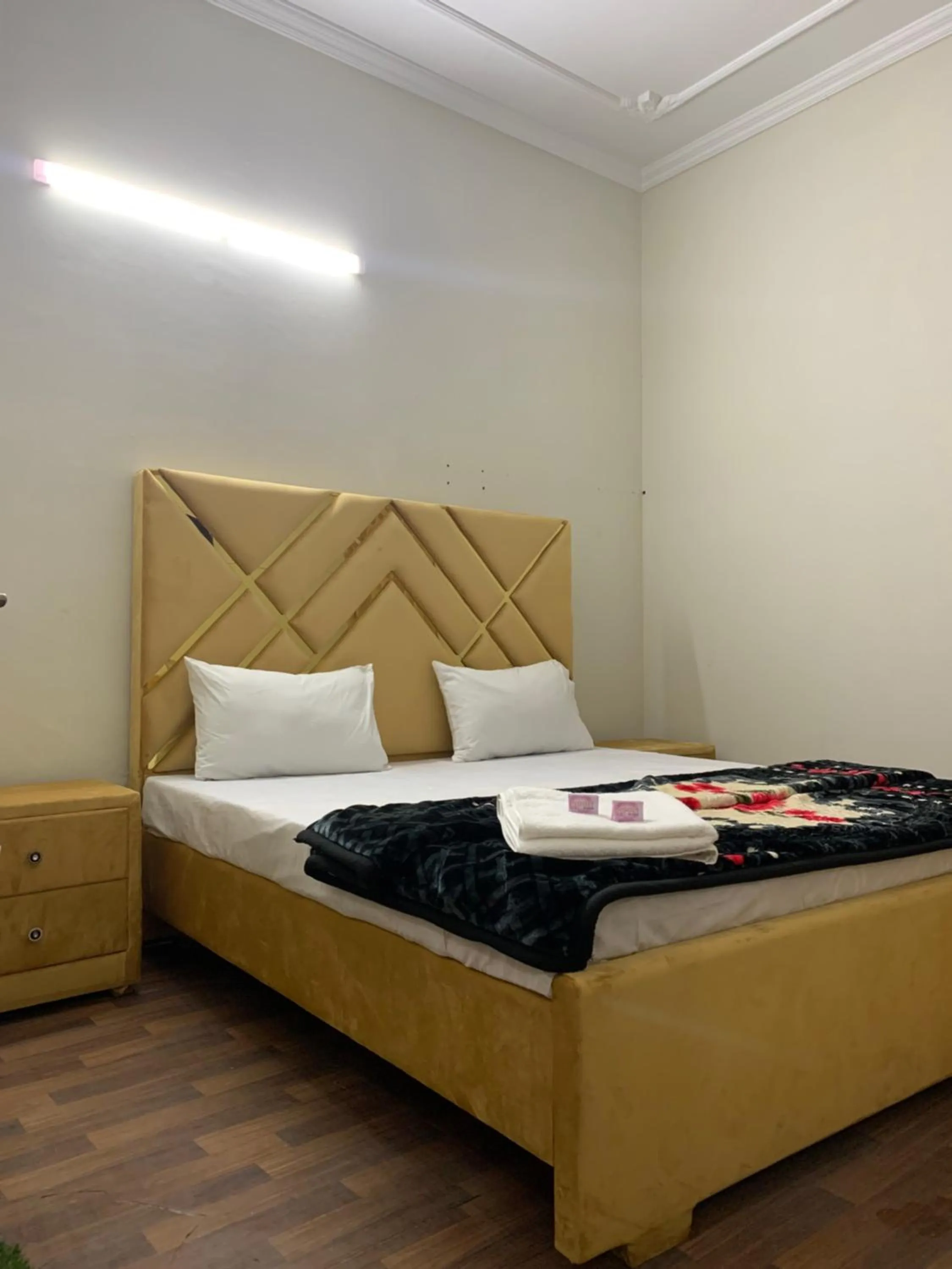 Bed in Eden Plus Executive Hotel