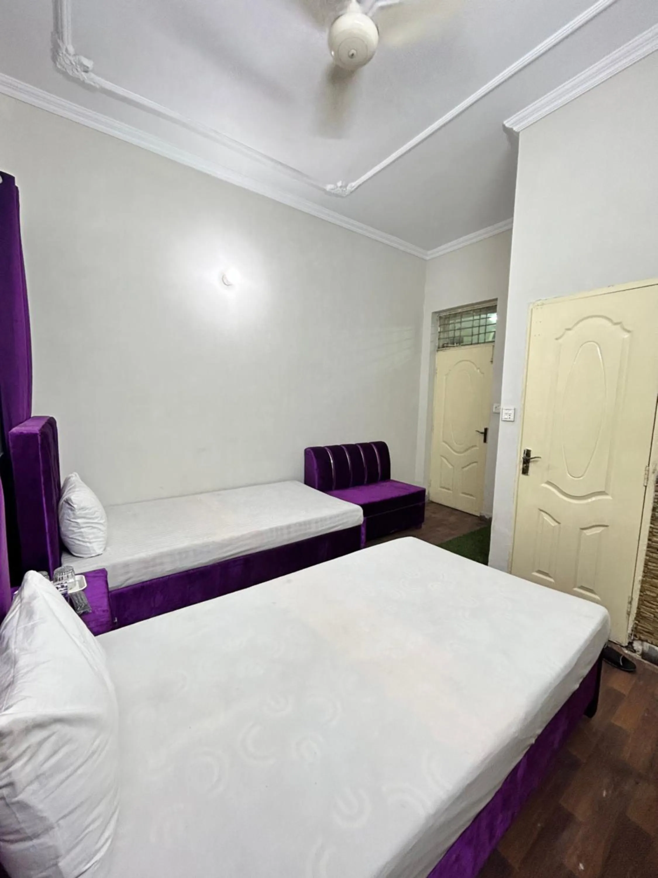 Bed in Eden Plus Executive Hotel