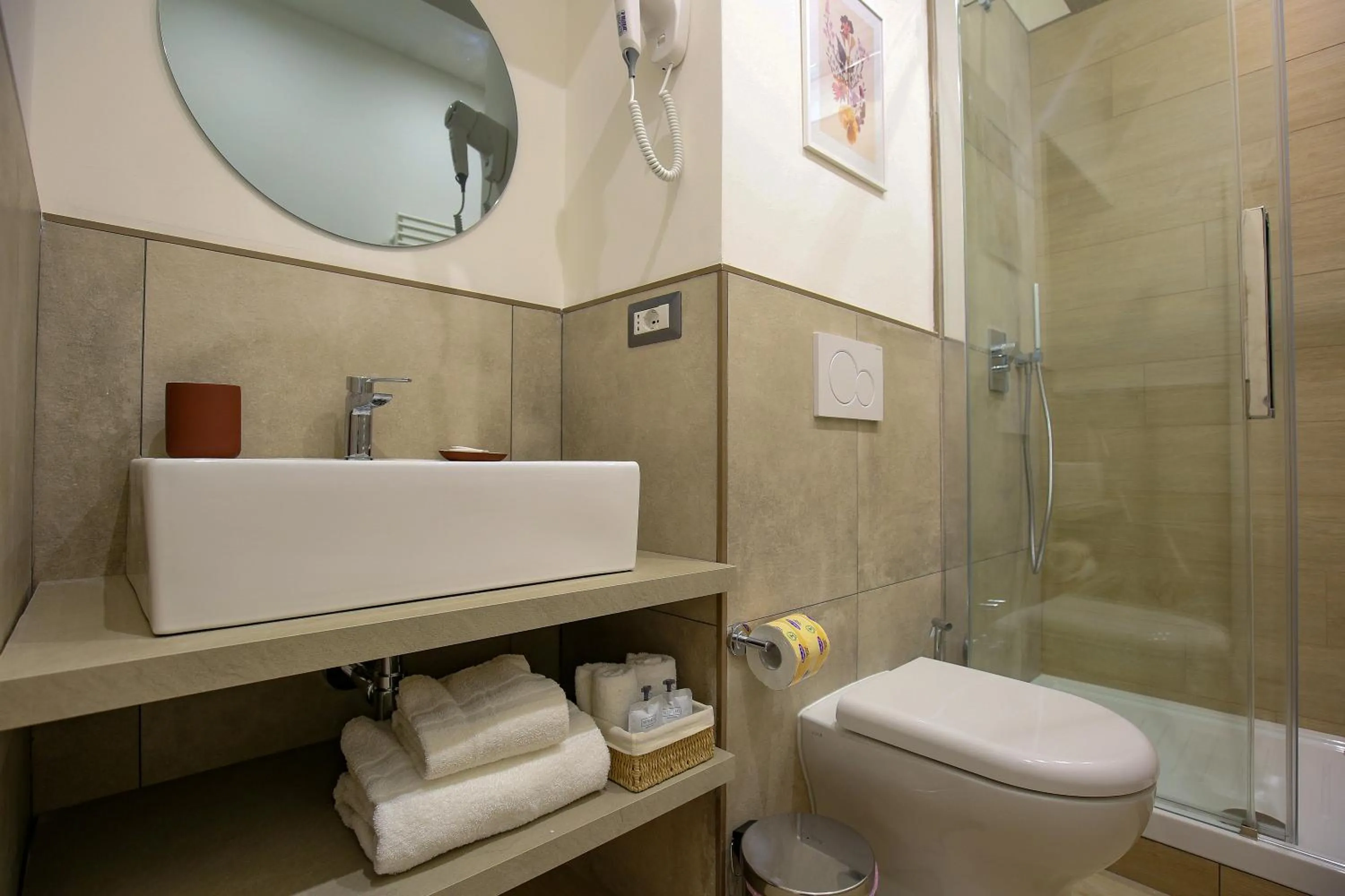 Bathroom in Colosseum Maison
