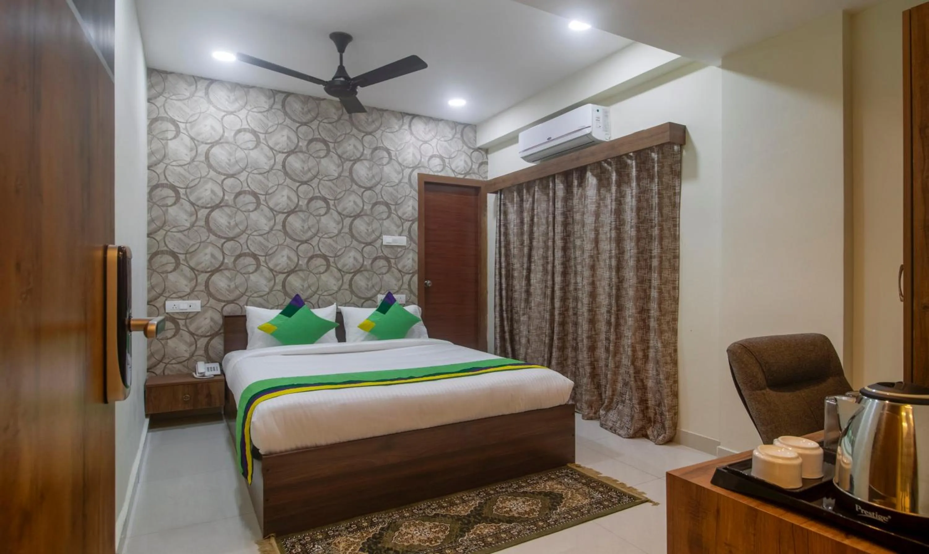 Bed in Treebo Navya The Park