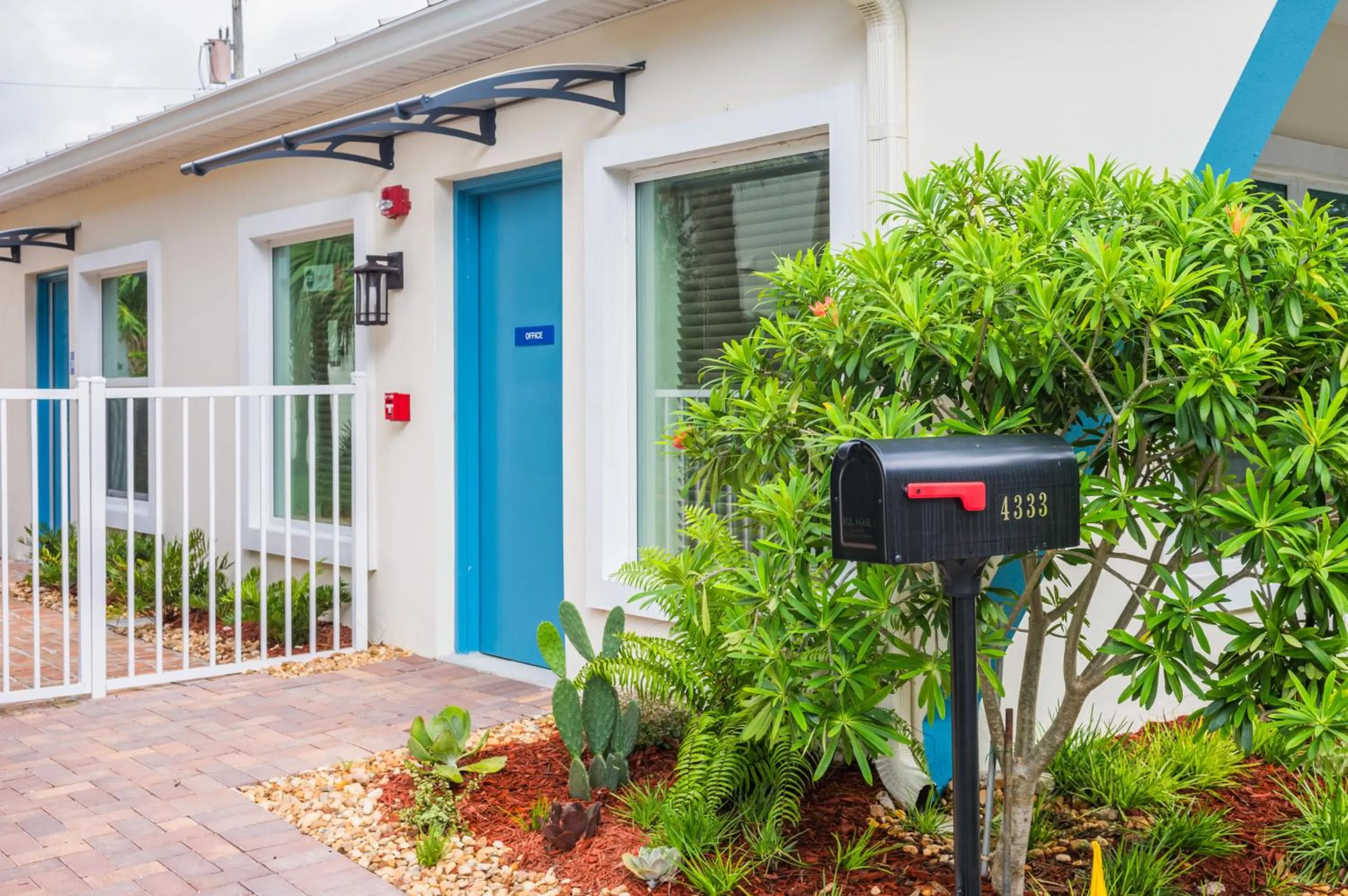 Property building in Seaside Villas