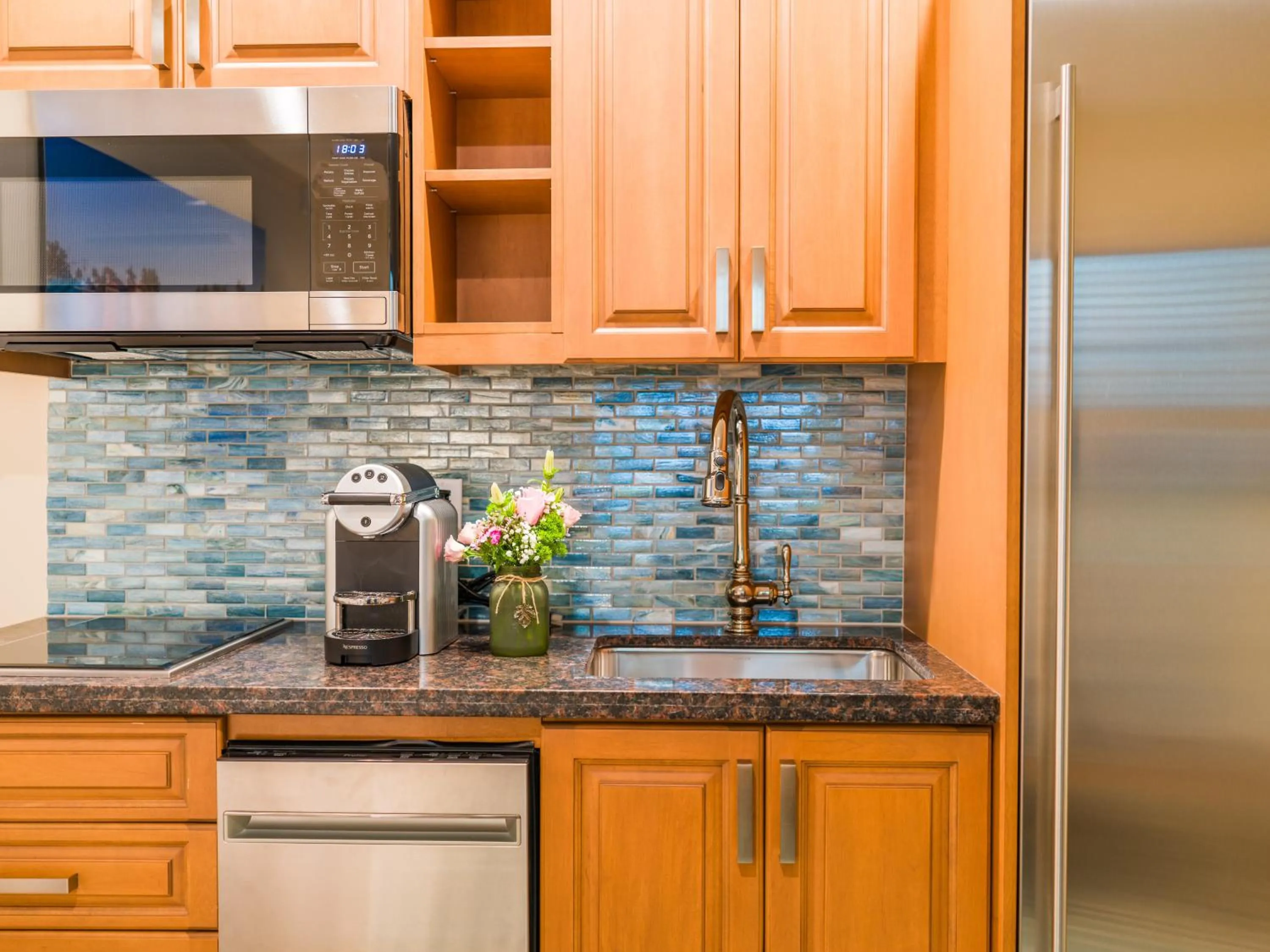 Kitchen or kitchenette in Seaside Villas