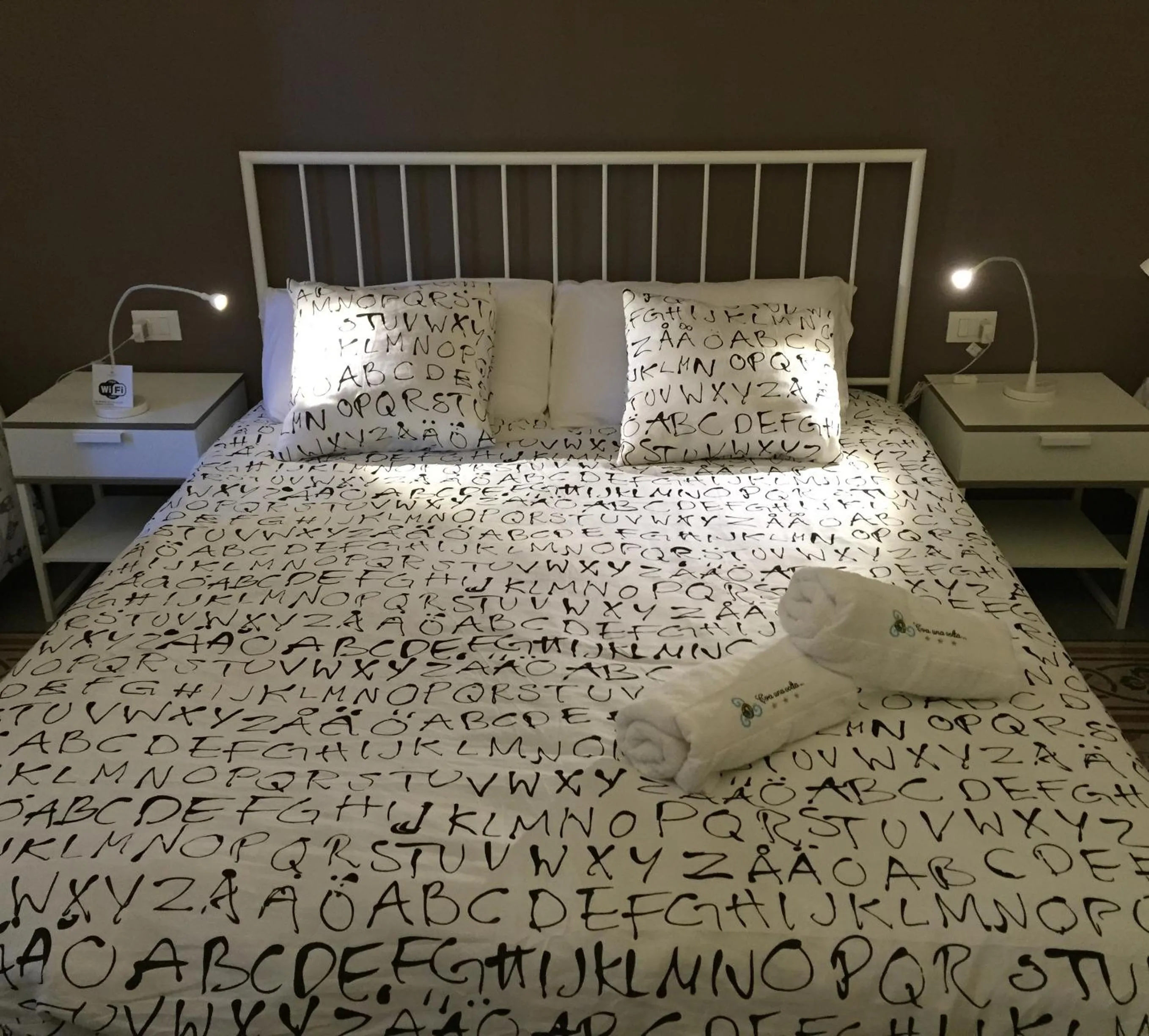 Bedroom, Bed in C'era Una Volta