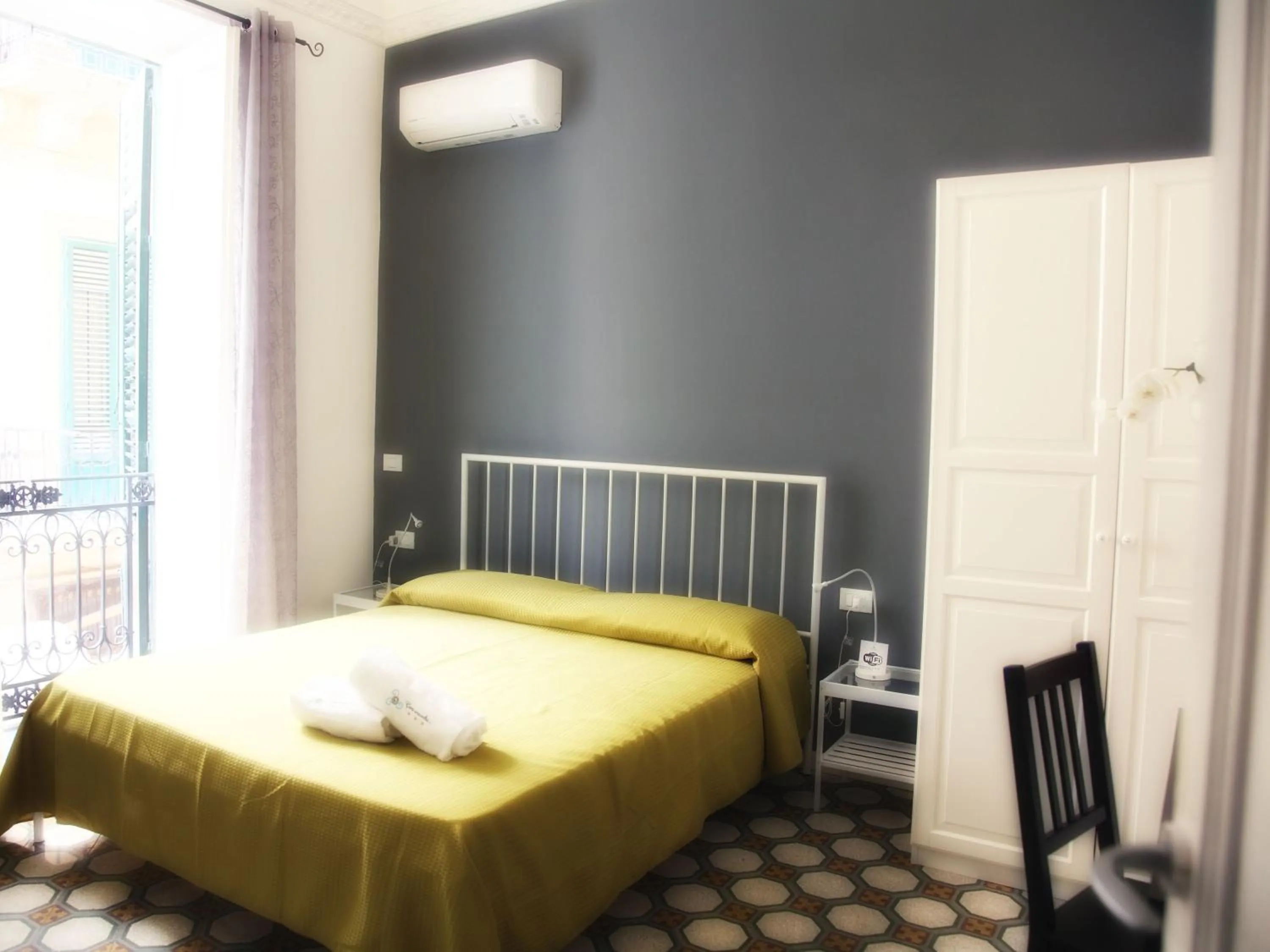 Bedroom, Bed in C'era Una Volta