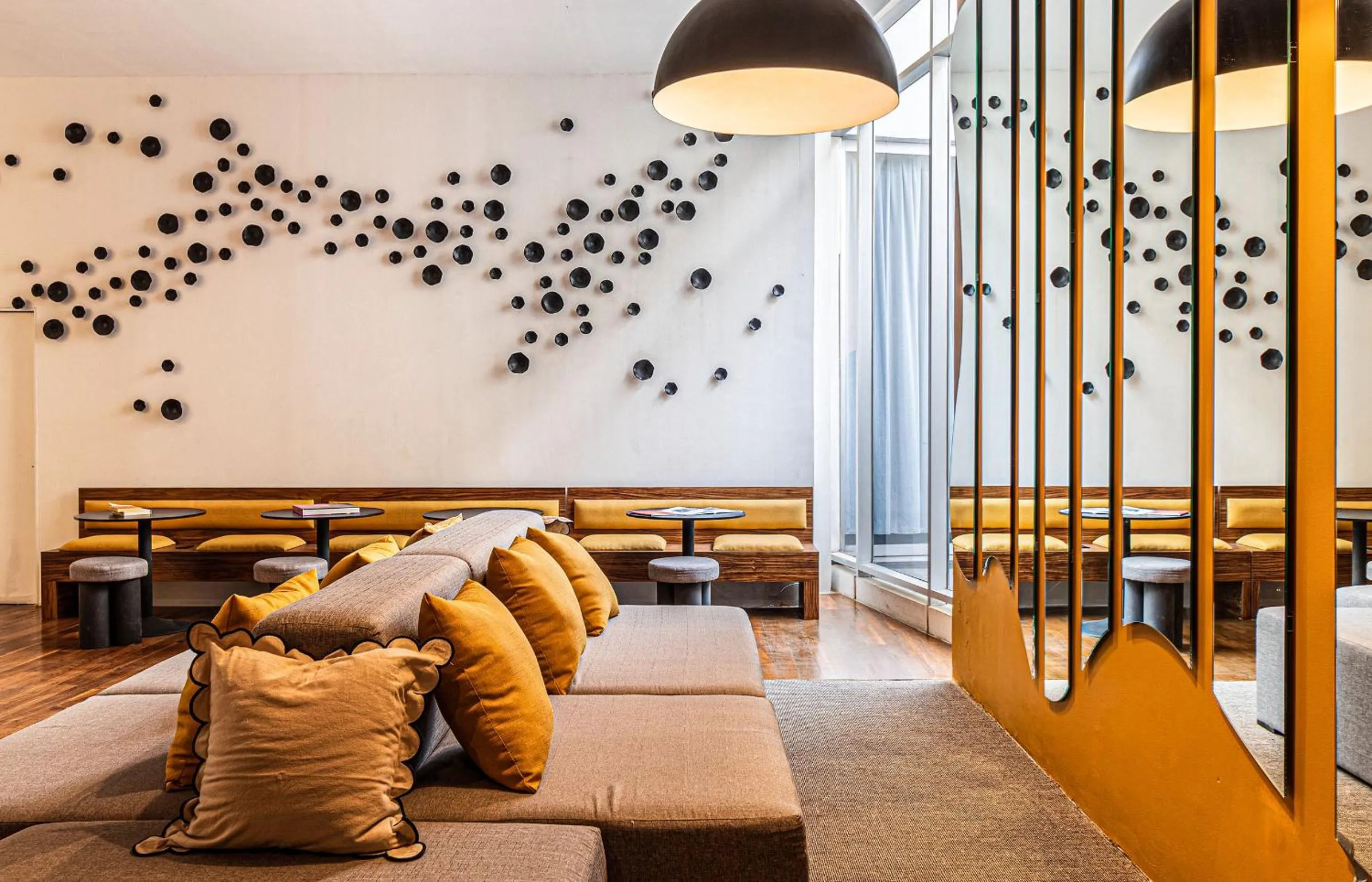 Lobby or reception in Collection Suites by Kukun