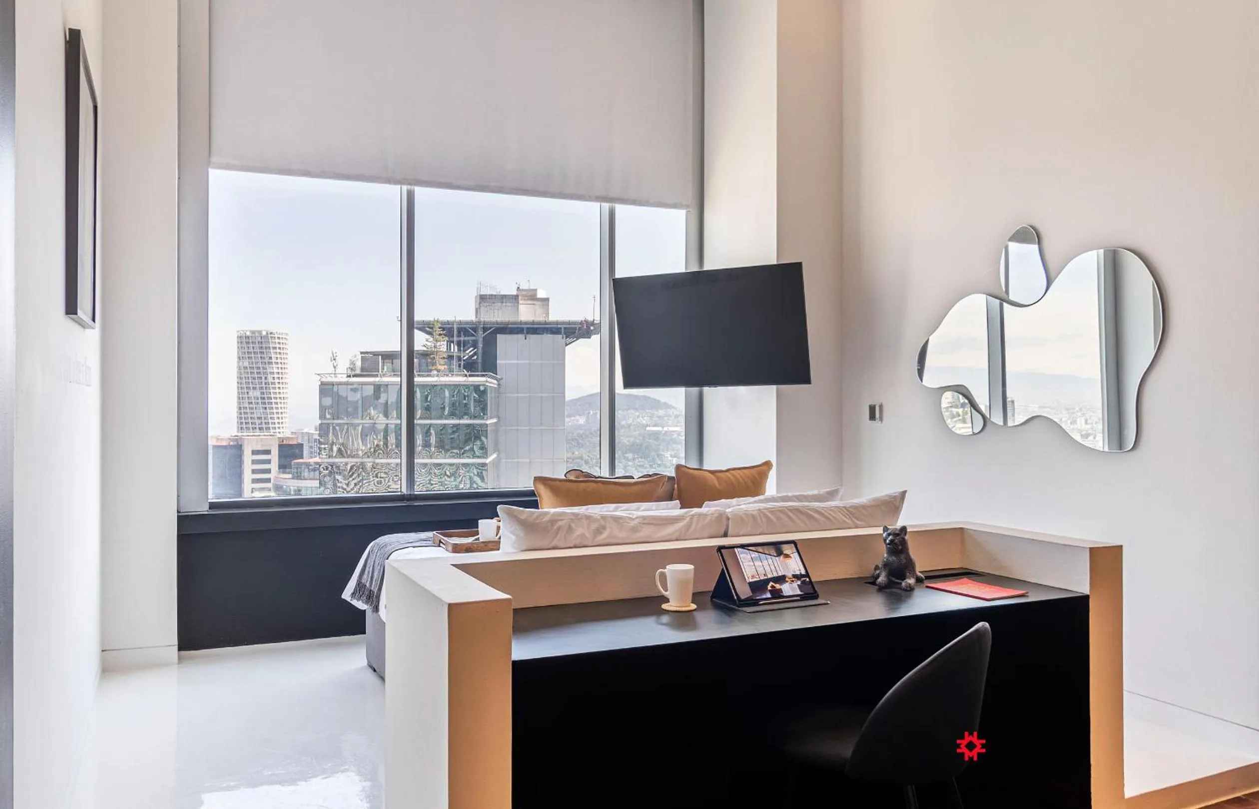 TV and multimedia in Collection Suites by Kukun