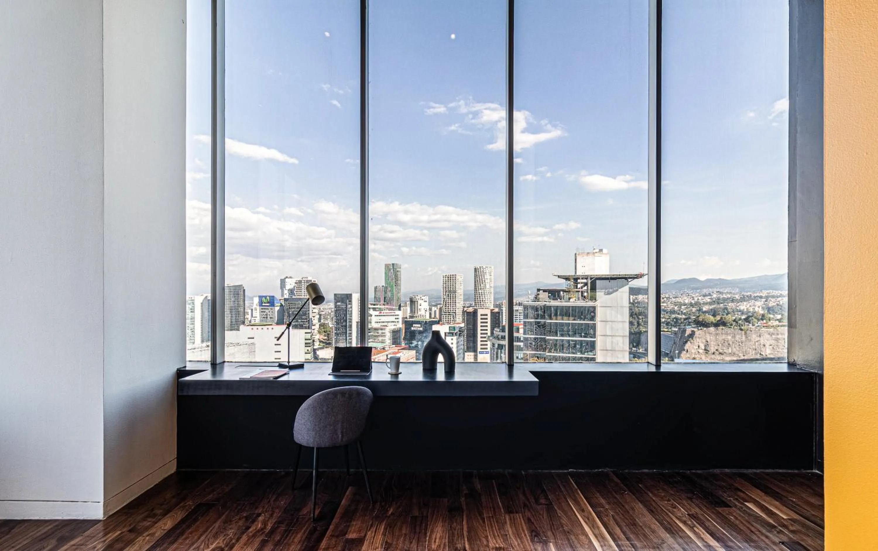 Seating area in Collection Suites by Kukun