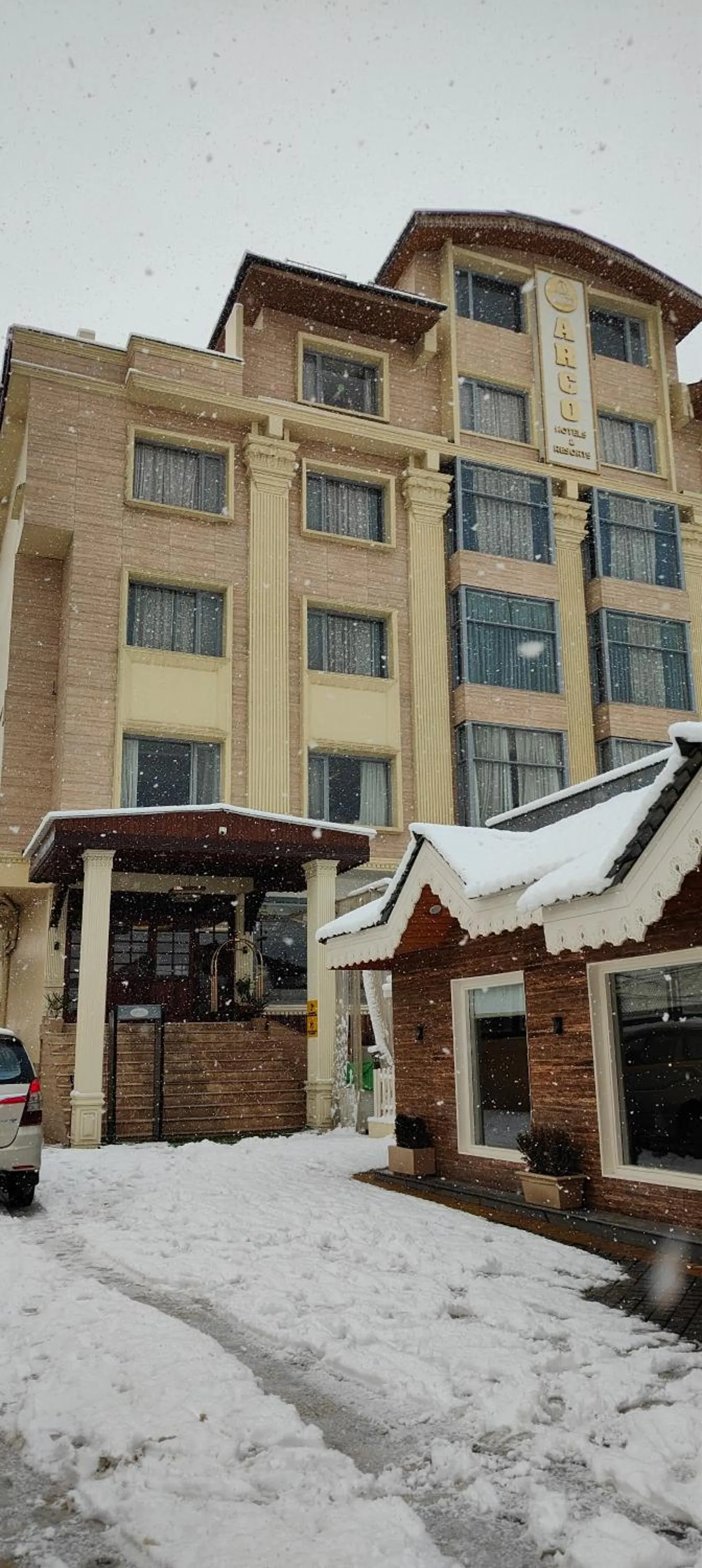 Property building in ARCO Hotels and Resorts Srinagar